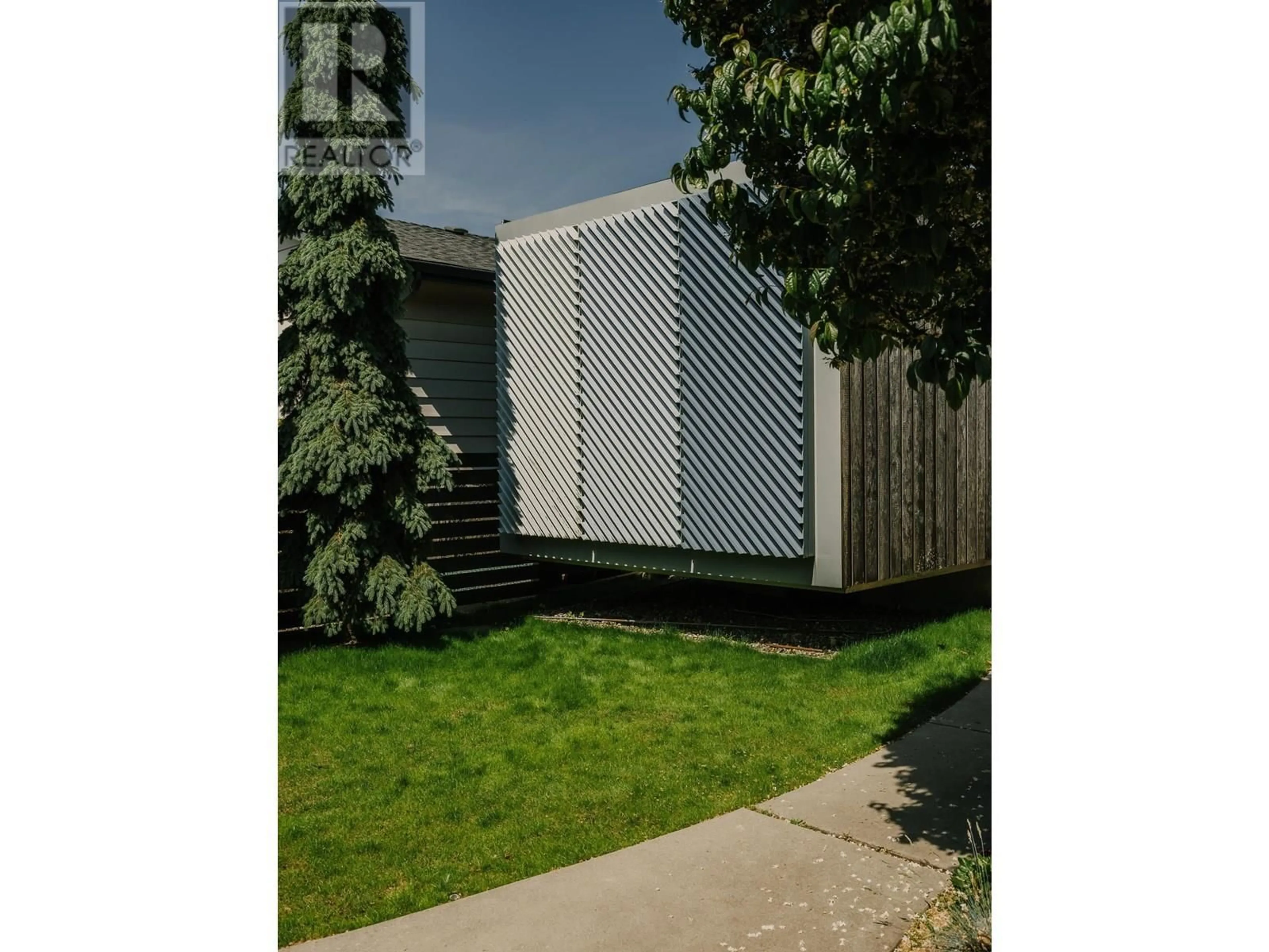 Unknown for 1833 EDINBURGH STREET, New Westminster British Columbia V3M2X2
