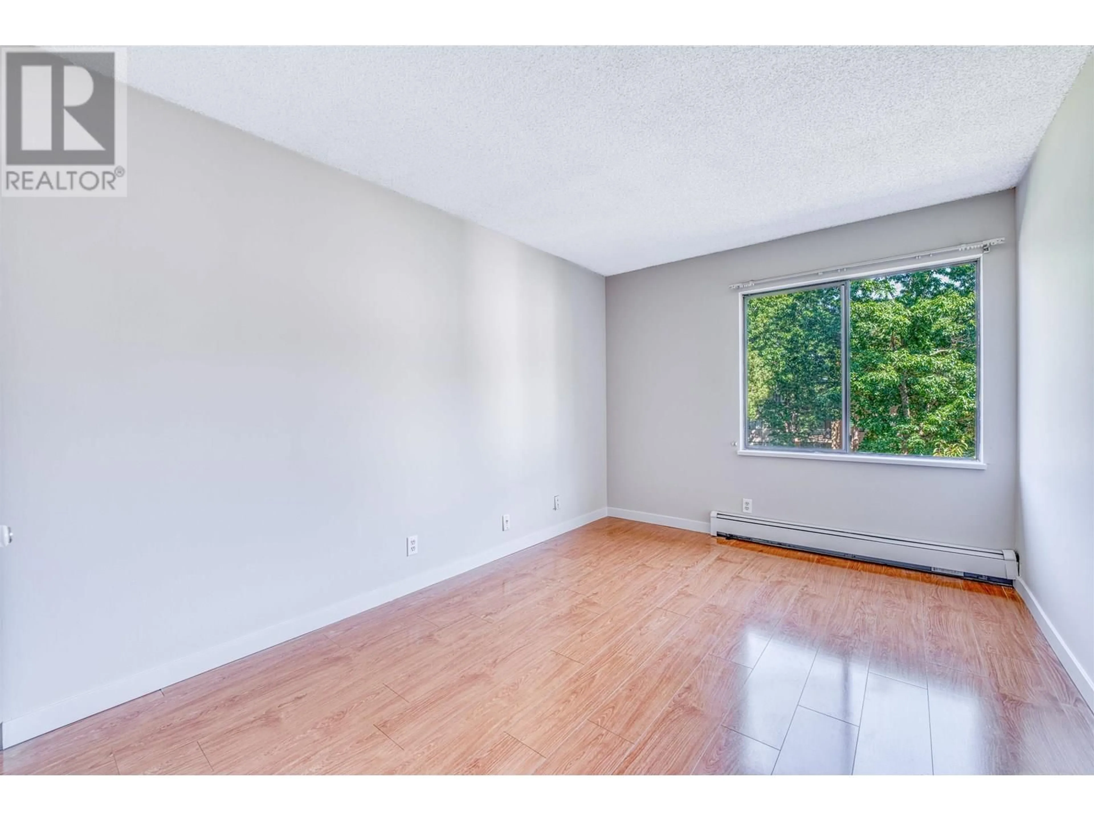 A pic of a room for 306 - 5500 COONEY ROAD, Richmond British Columbia V6X3E5
