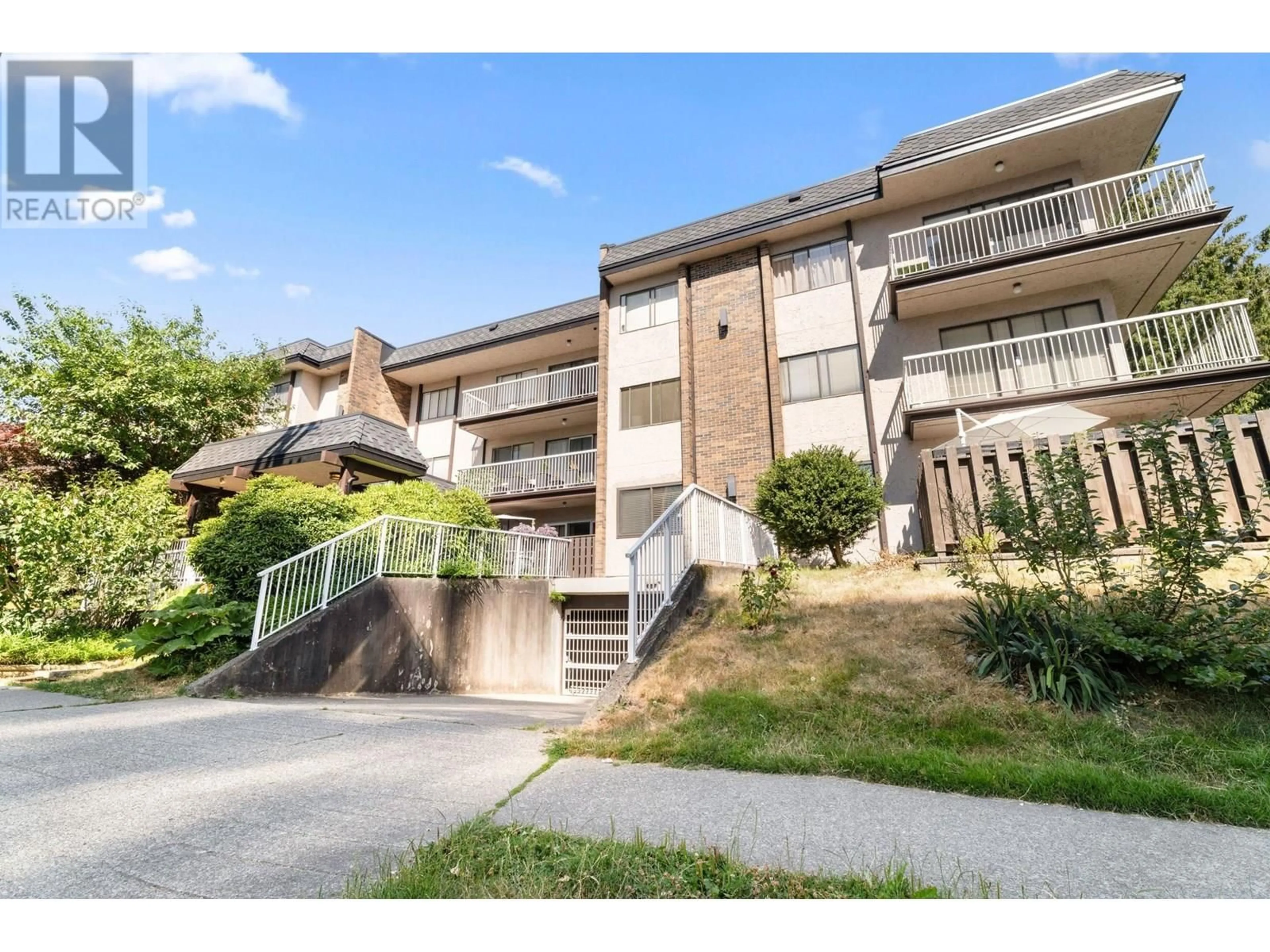 Unknown for 302 - 119 AGNES STREET, New Westminster British Columbia V3L1E4