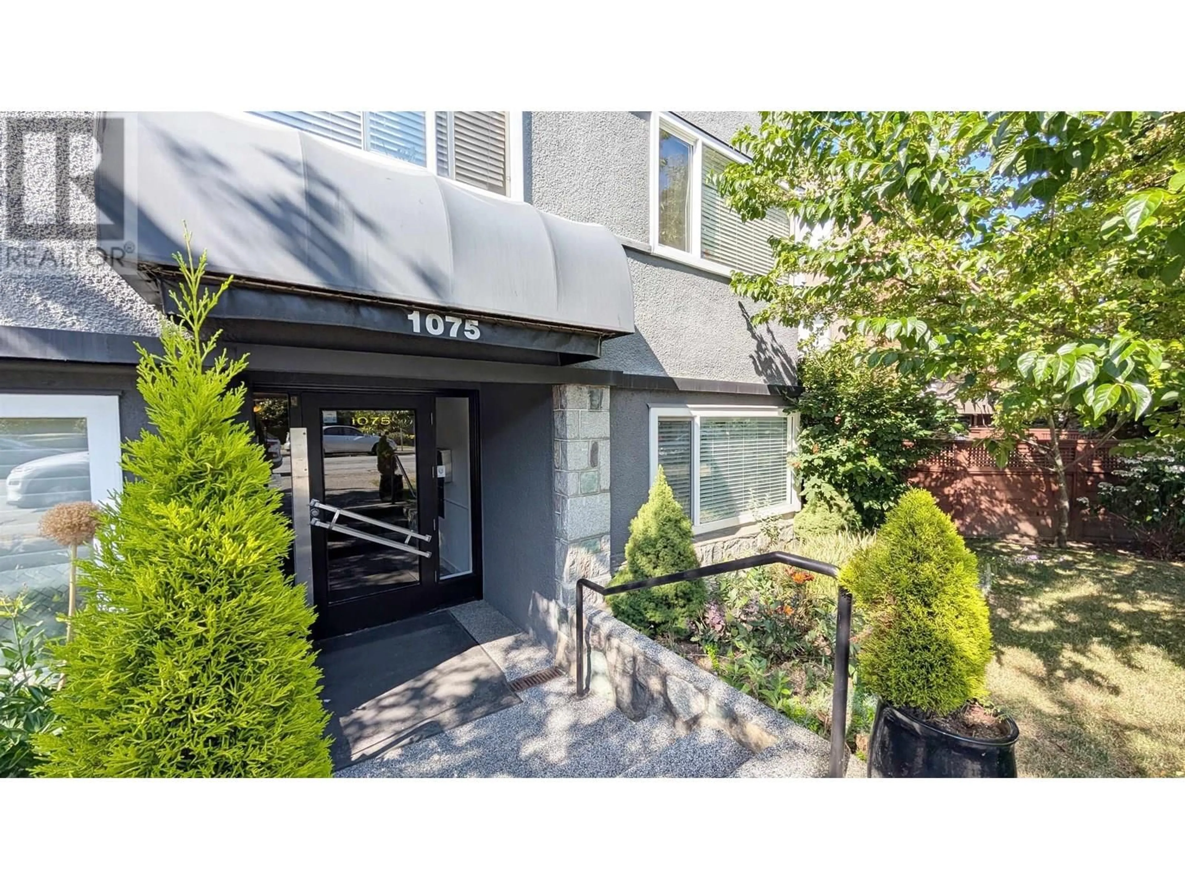 Unknown for 101 - 1075 13TH AVENUE, Vancouver British Columbia V6H1N1