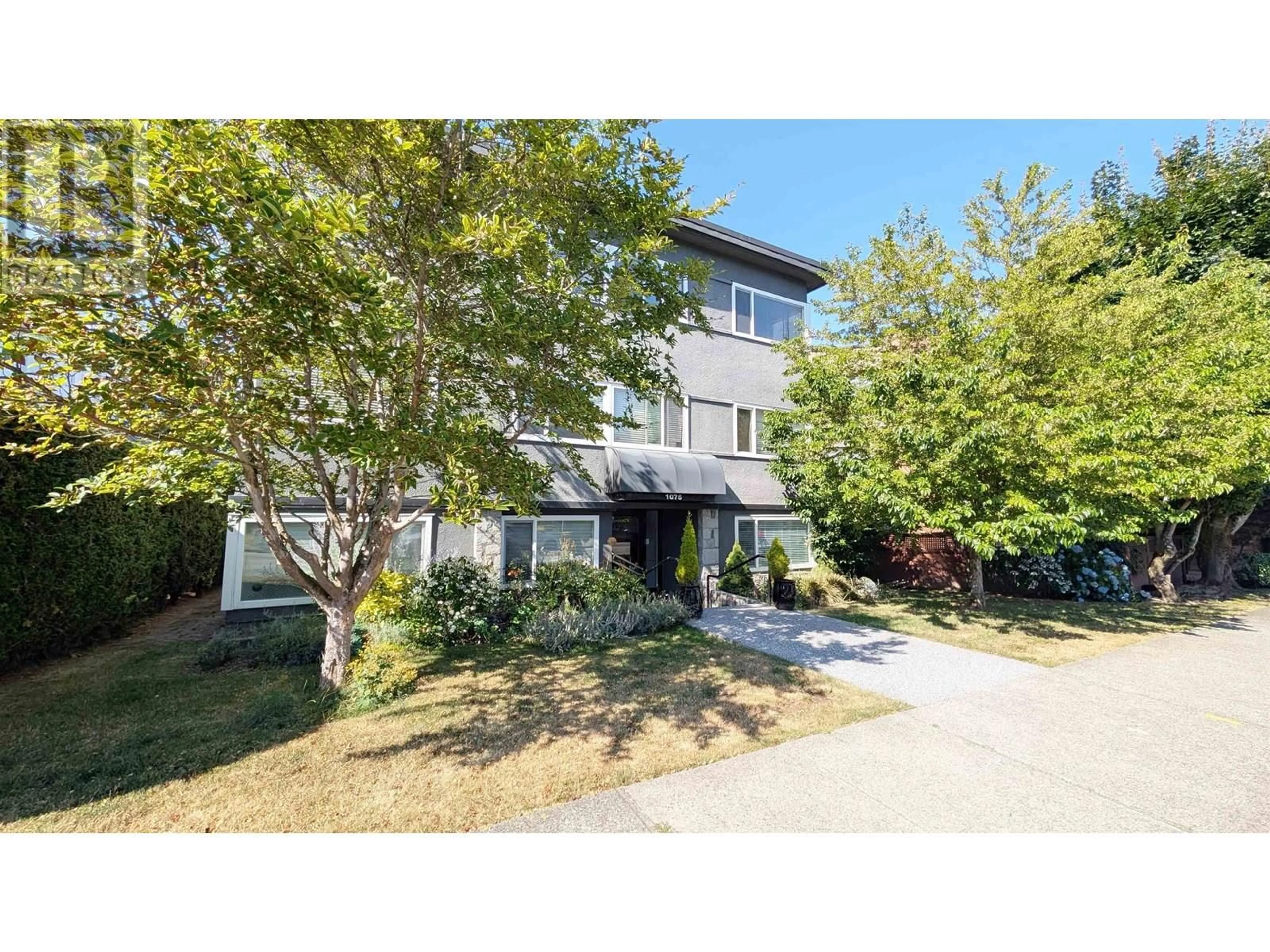 Unknown for 101 - 1075 13TH AVENUE, Vancouver British Columbia V6H1N1