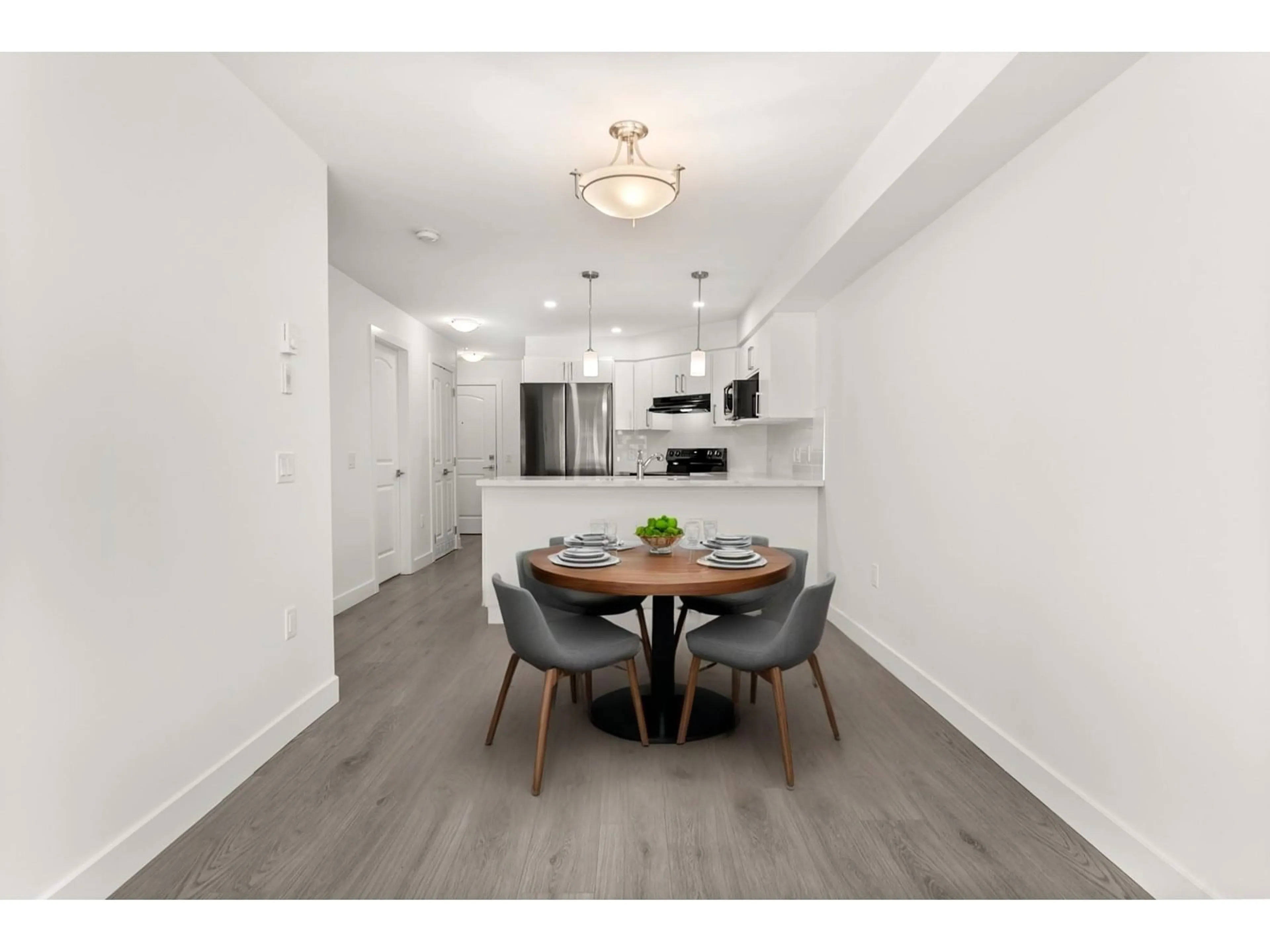 A pic of a room for 110 - 19730 56, Langley British Columbia V3A3X6