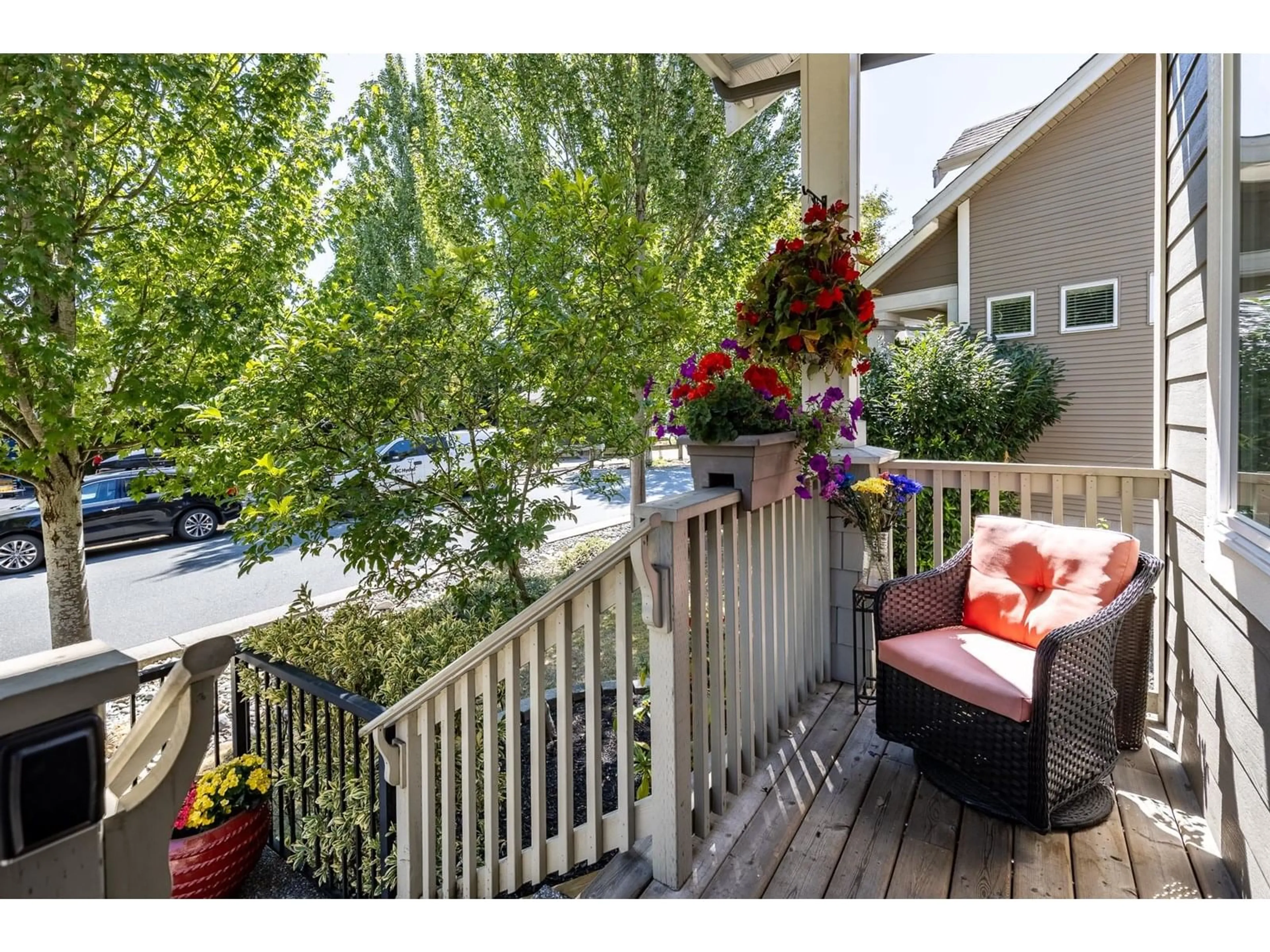 Patio, street for 7033 208A, Langley British Columbia V2Y0J2