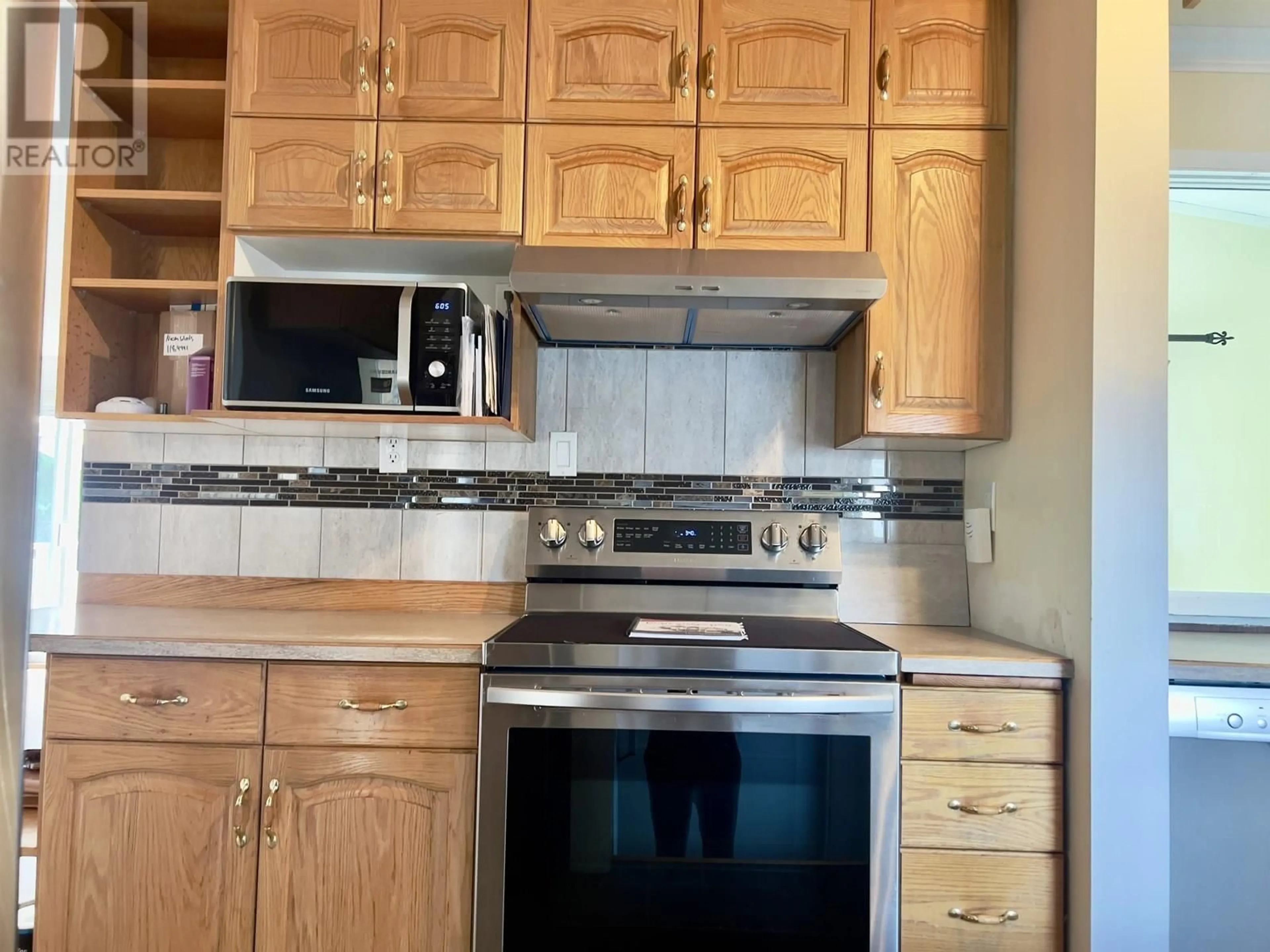 Standard kitchen, unknown for 2 MORGAN STREET, Kitimat British Columbia V8C1J3
