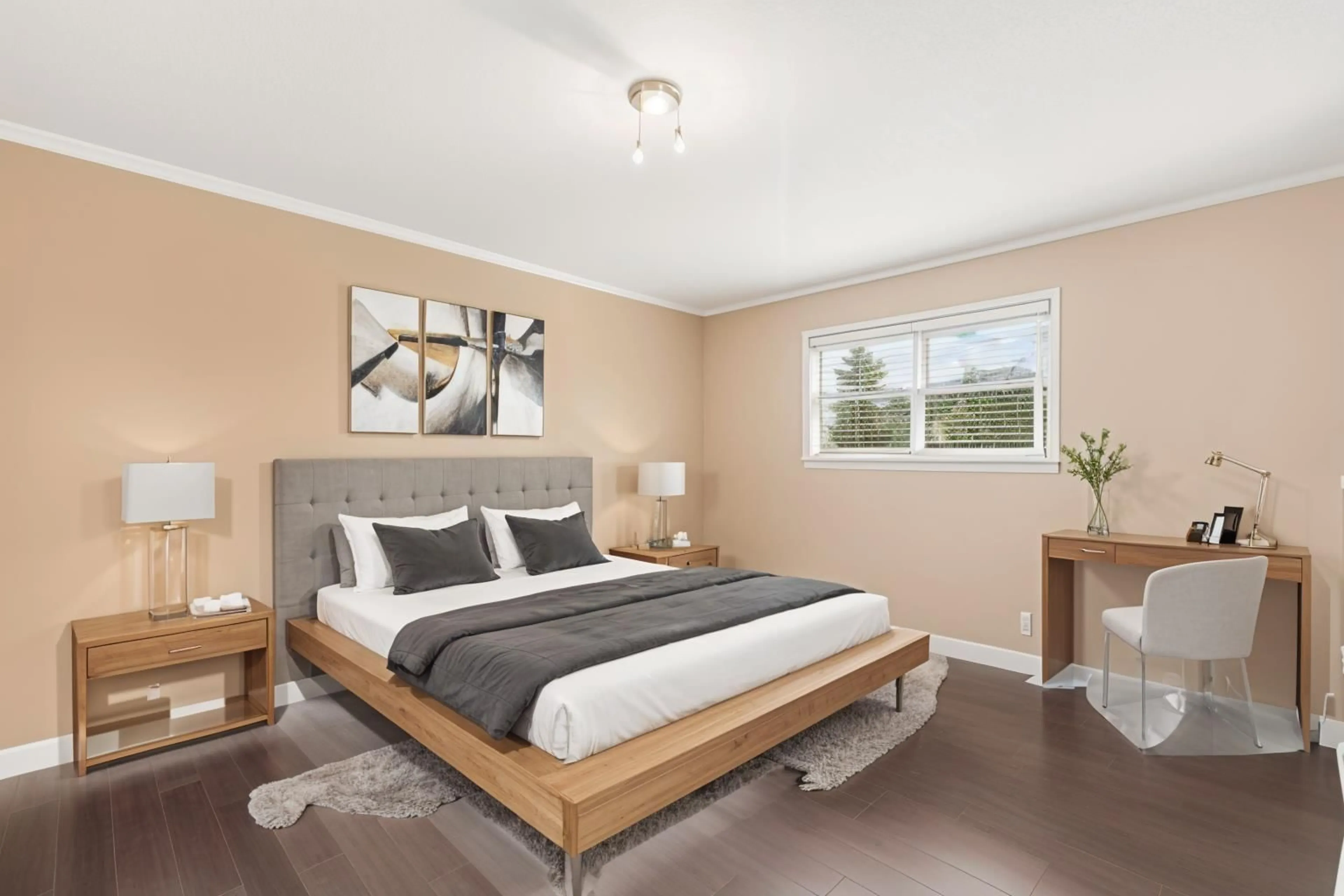 Bedroom with bed, wood/laminate floor for 6171 192, Surrey British Columbia V3S8C7