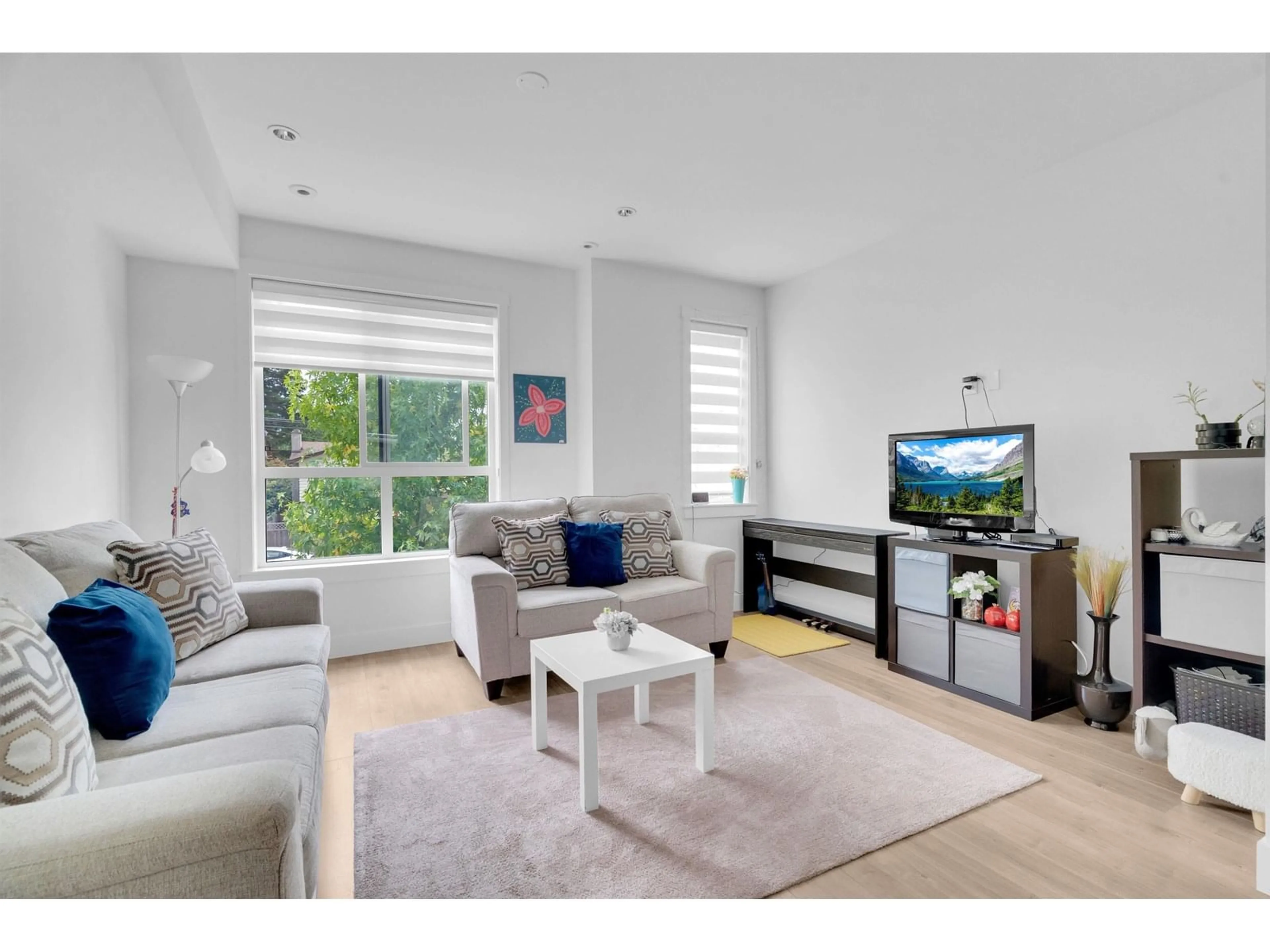 Living room with furniture, unknown for 23 - 11556 72A, Delta British Columbia V4C1A9