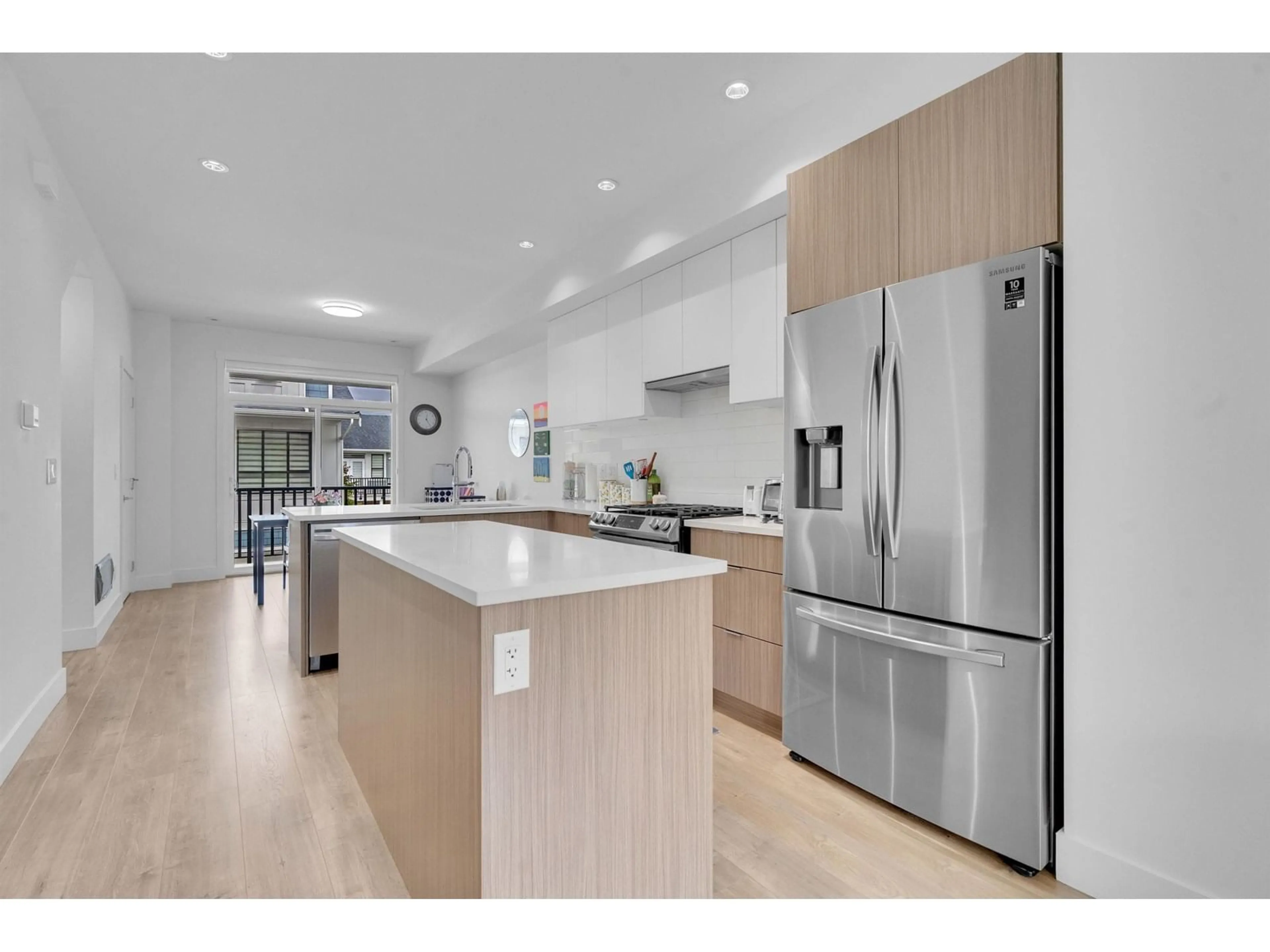 Open concept kitchen, unknown for 23 - 11556 72A, Delta British Columbia V4C1A9