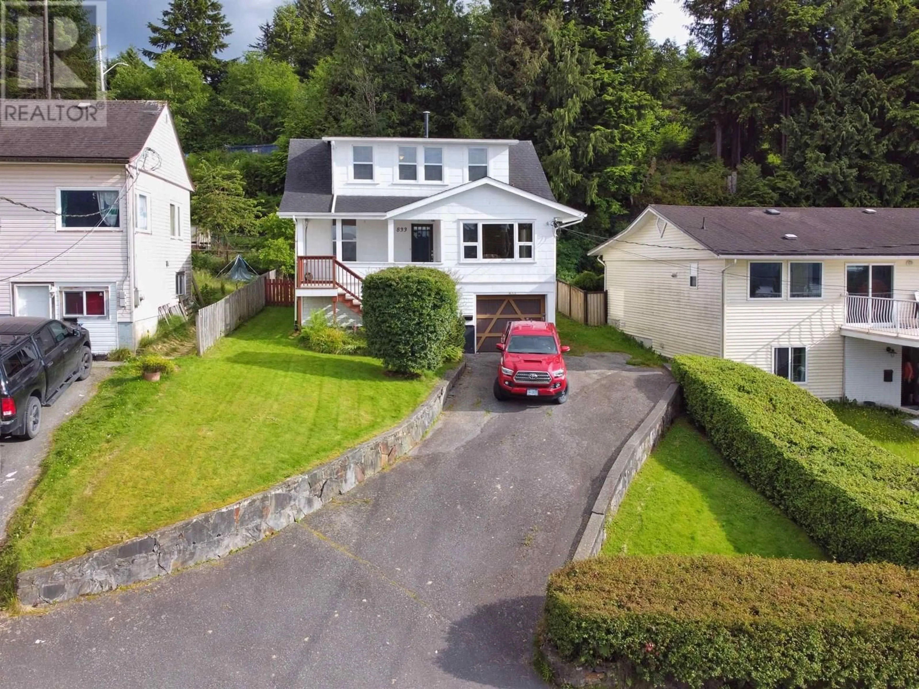 A pic from outside/outdoor area/front of a property/back of a property/a pic from drone, street for 833 BORDEN STREET, Prince Rupert British Columbia V8J1V4