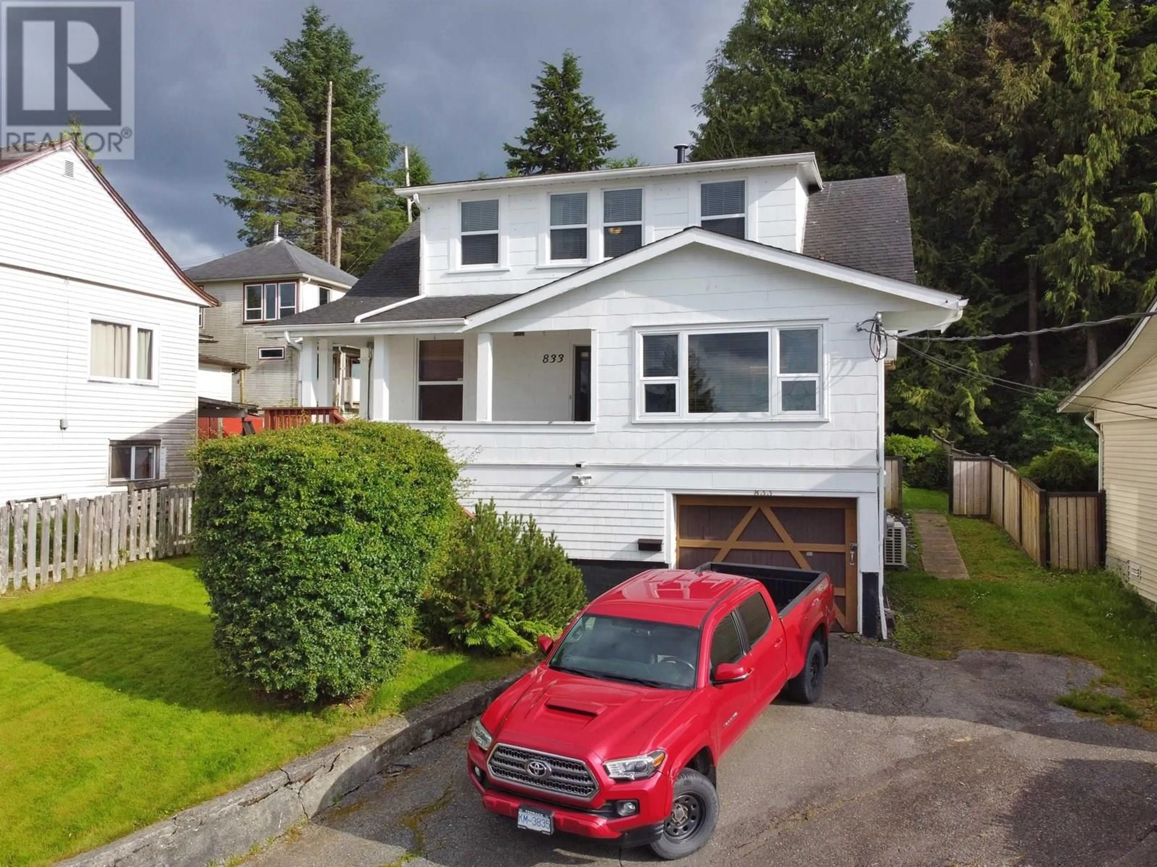 A pic from outside/outdoor area/front of a property/back of a property/a pic from drone, street for 833 BORDEN STREET, Prince Rupert British Columbia V8J1V4