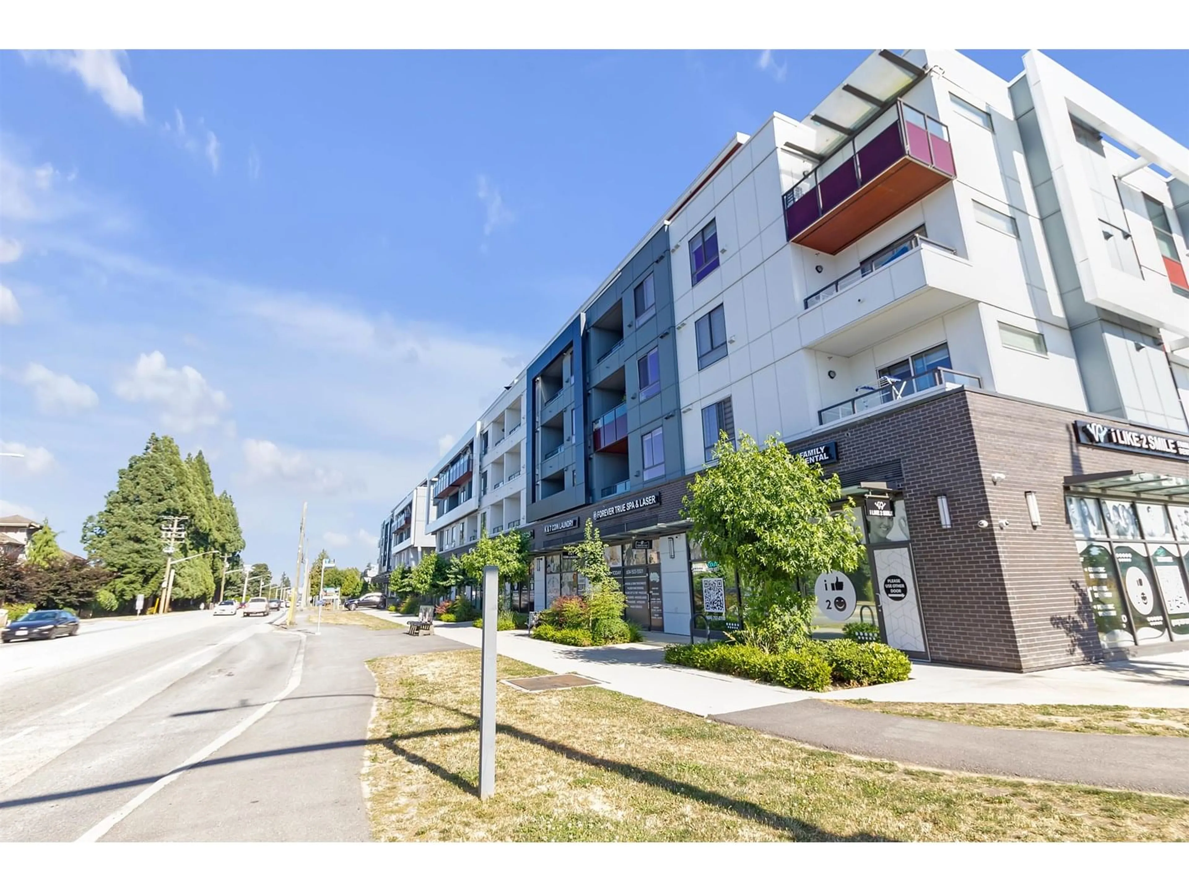 A pic from outside/outdoor area/front of a property/back of a property/a pic from drone, street for 405 - 14438 72 AVE, Surrey British Columbia V3S0B6