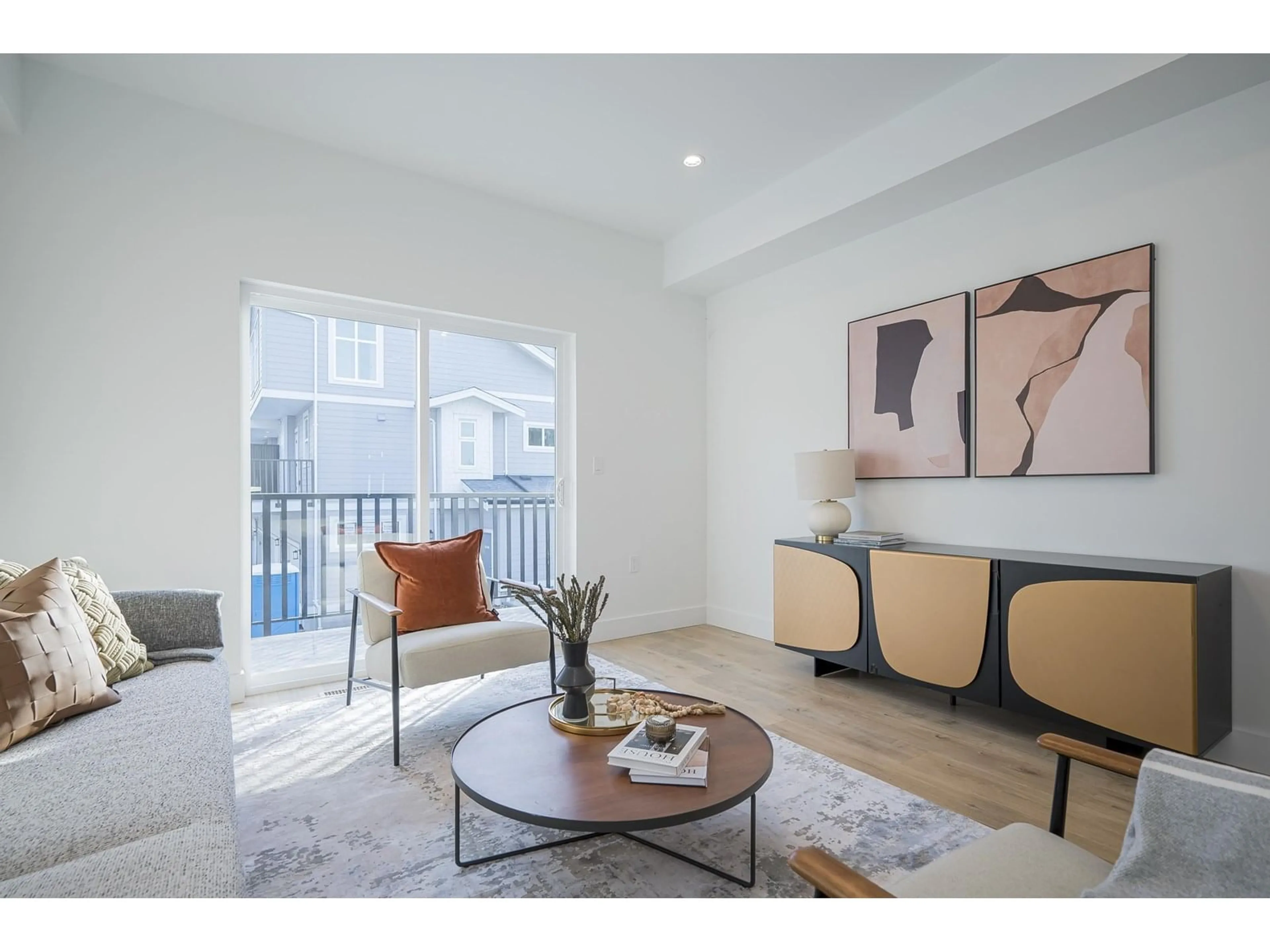 Living room with furniture, unknown for 8 - 12770 105, Surrey British Columbia V3V0H2