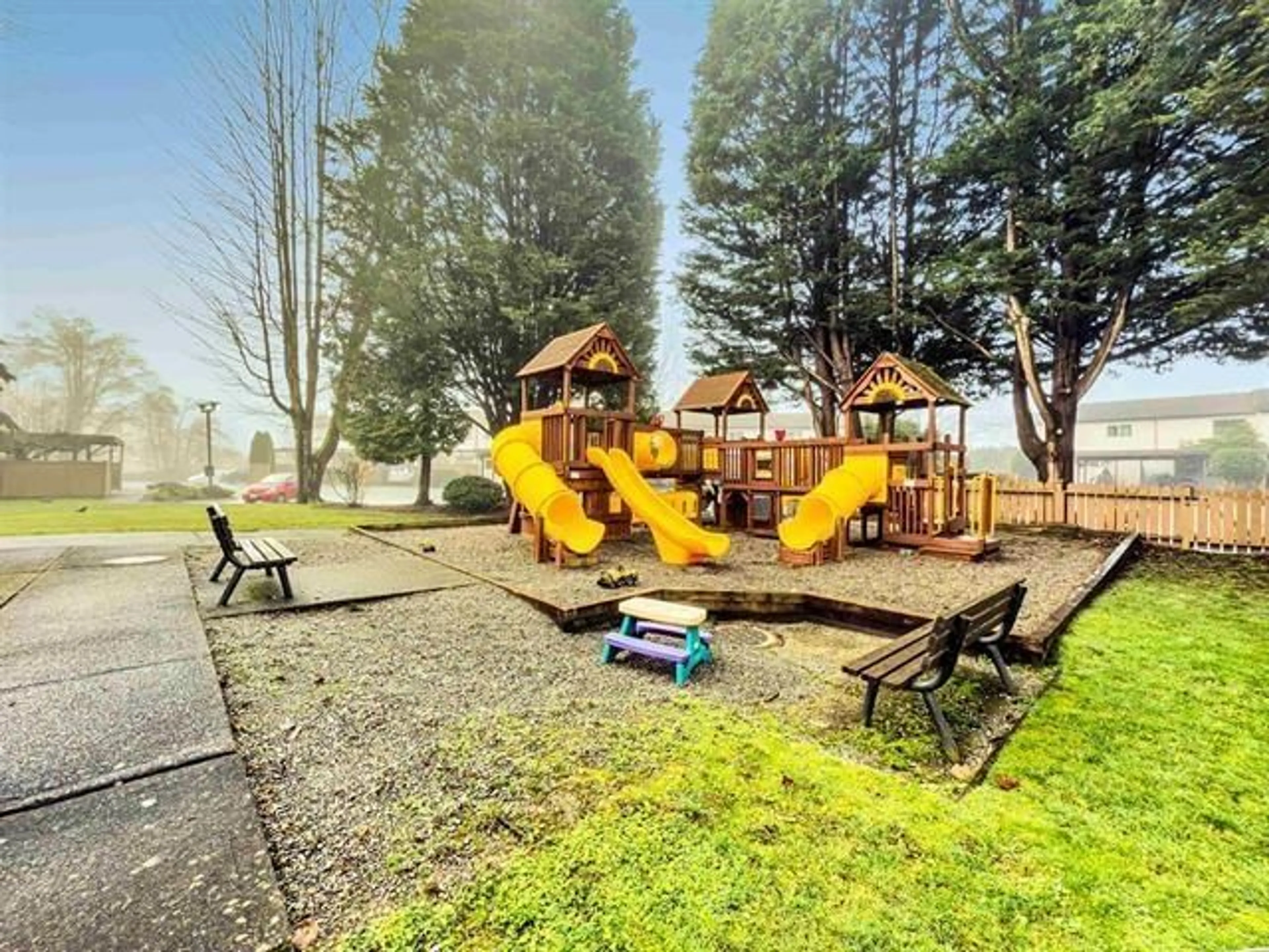 A pic from outside/outdoor area/front of a property/back of a property/a pic from drone, unknown for 205 - 5191 203, Langley British Columbia V3A1V6