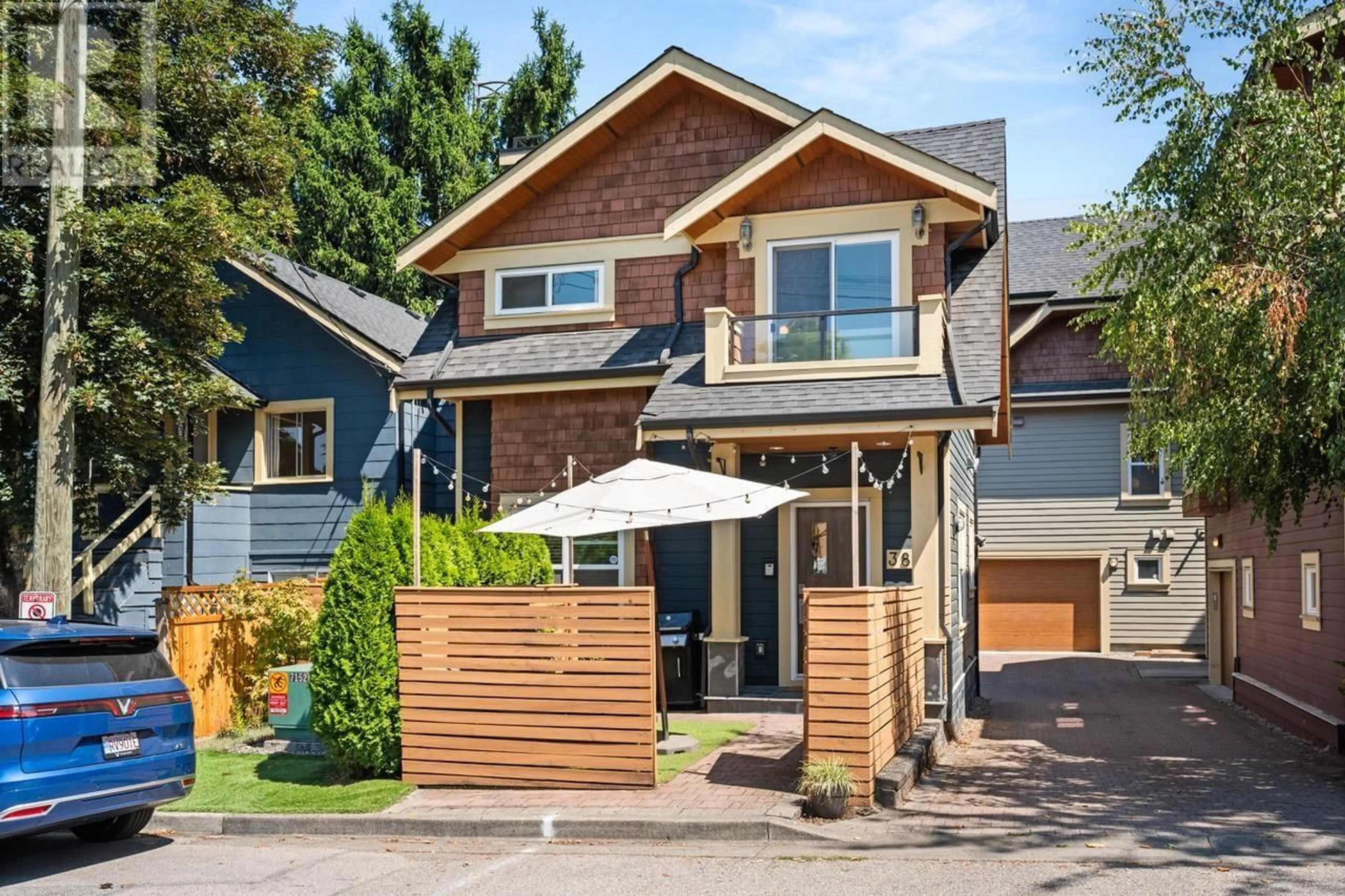 Home with brick exterior material, street for 3880 FLEMING STREET, Vancouver British Columbia V5N3W2