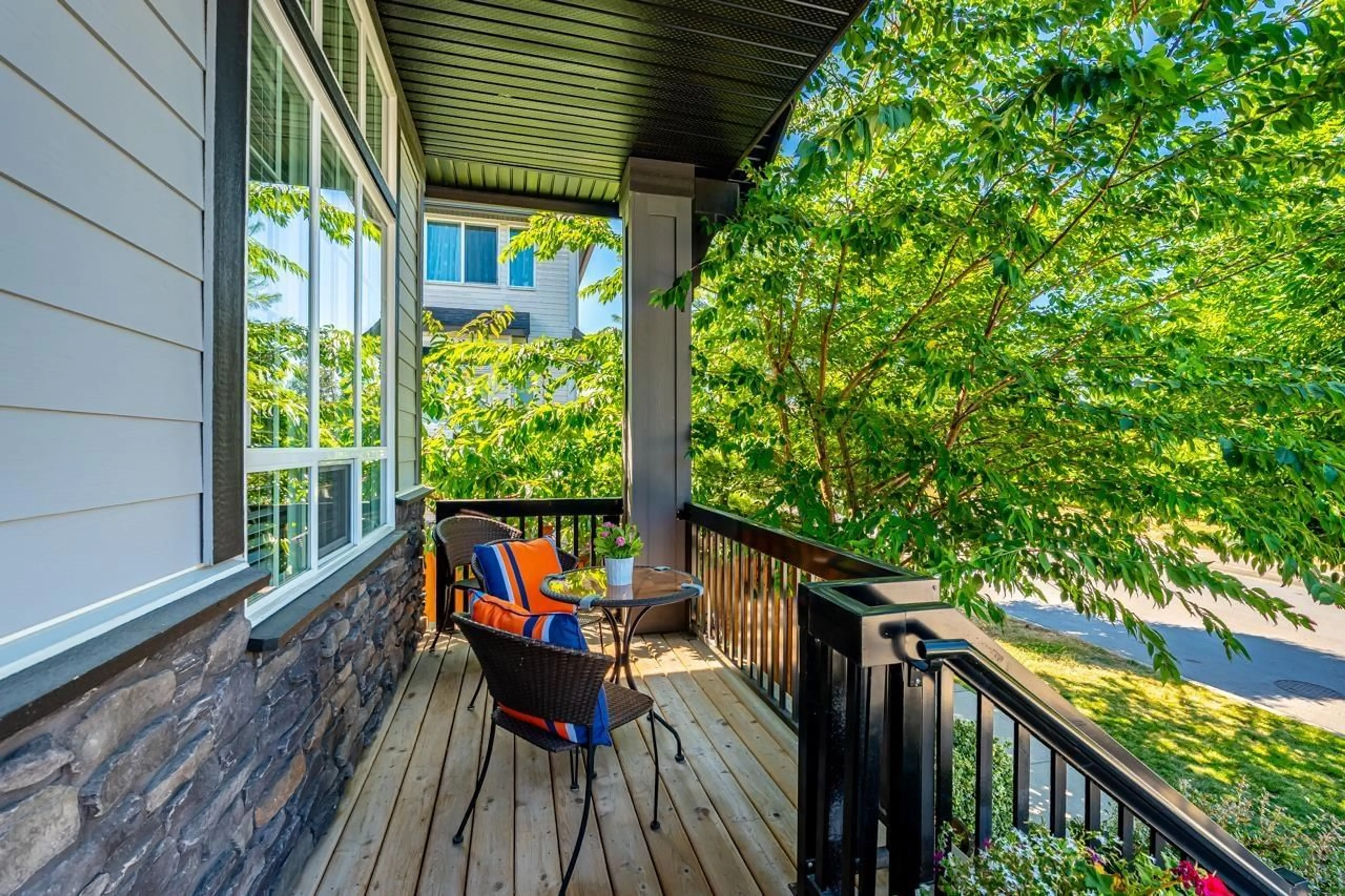 Patio, unknown for 6768 180, Surrey British Columbia V3S8C3