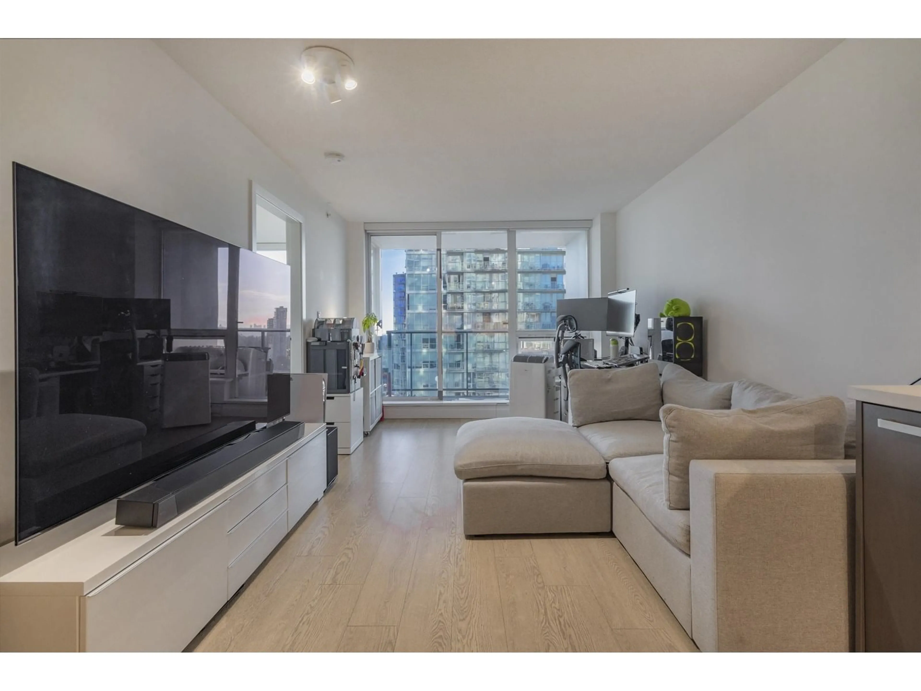 Living room with furniture, unknown for 3607 - 13696 100, Surrey British Columbia V3T0L5