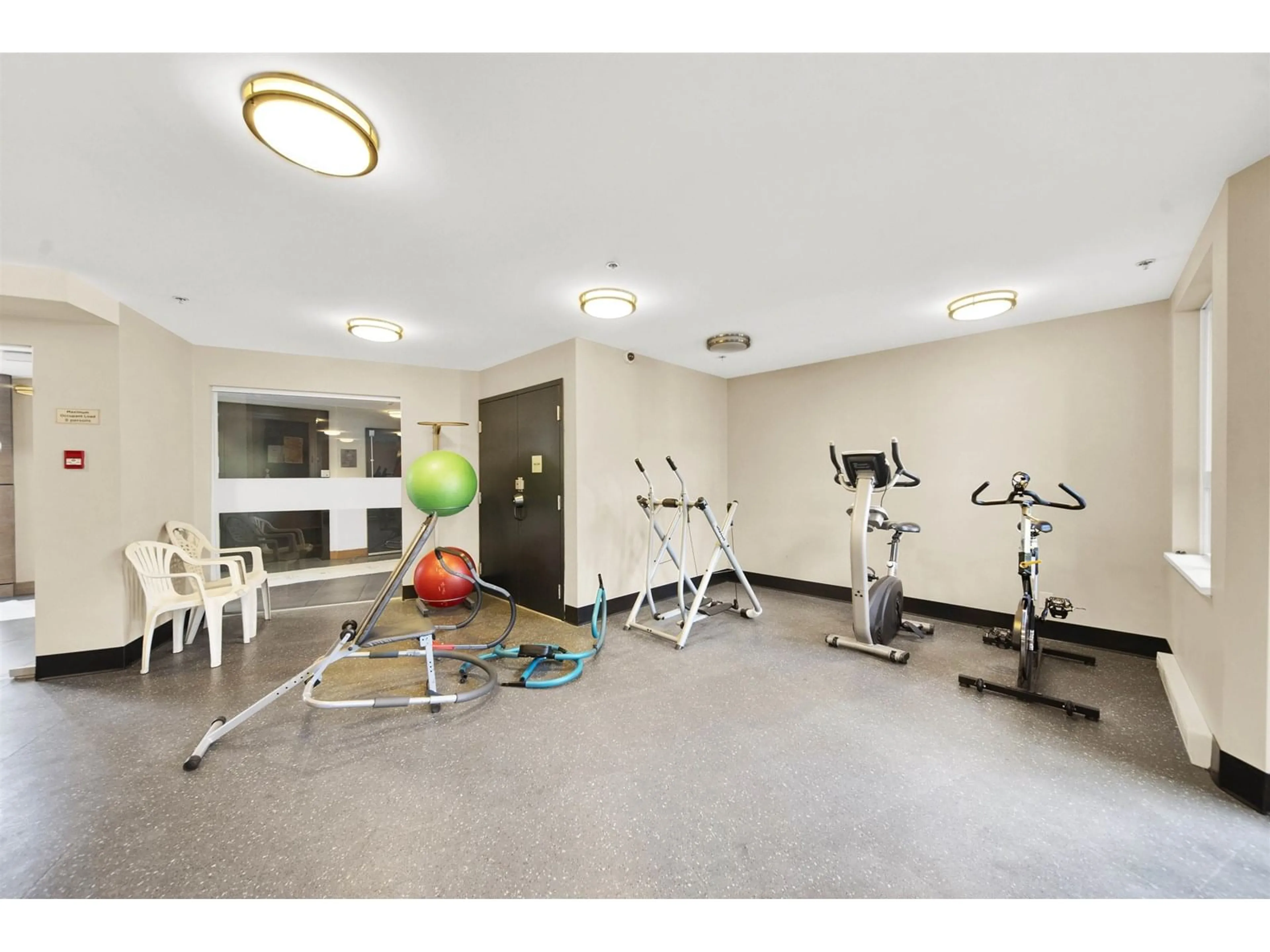 Gym or fitness room for 325 - 13228 OLD YALE, Surrey British Columbia V3T0K3