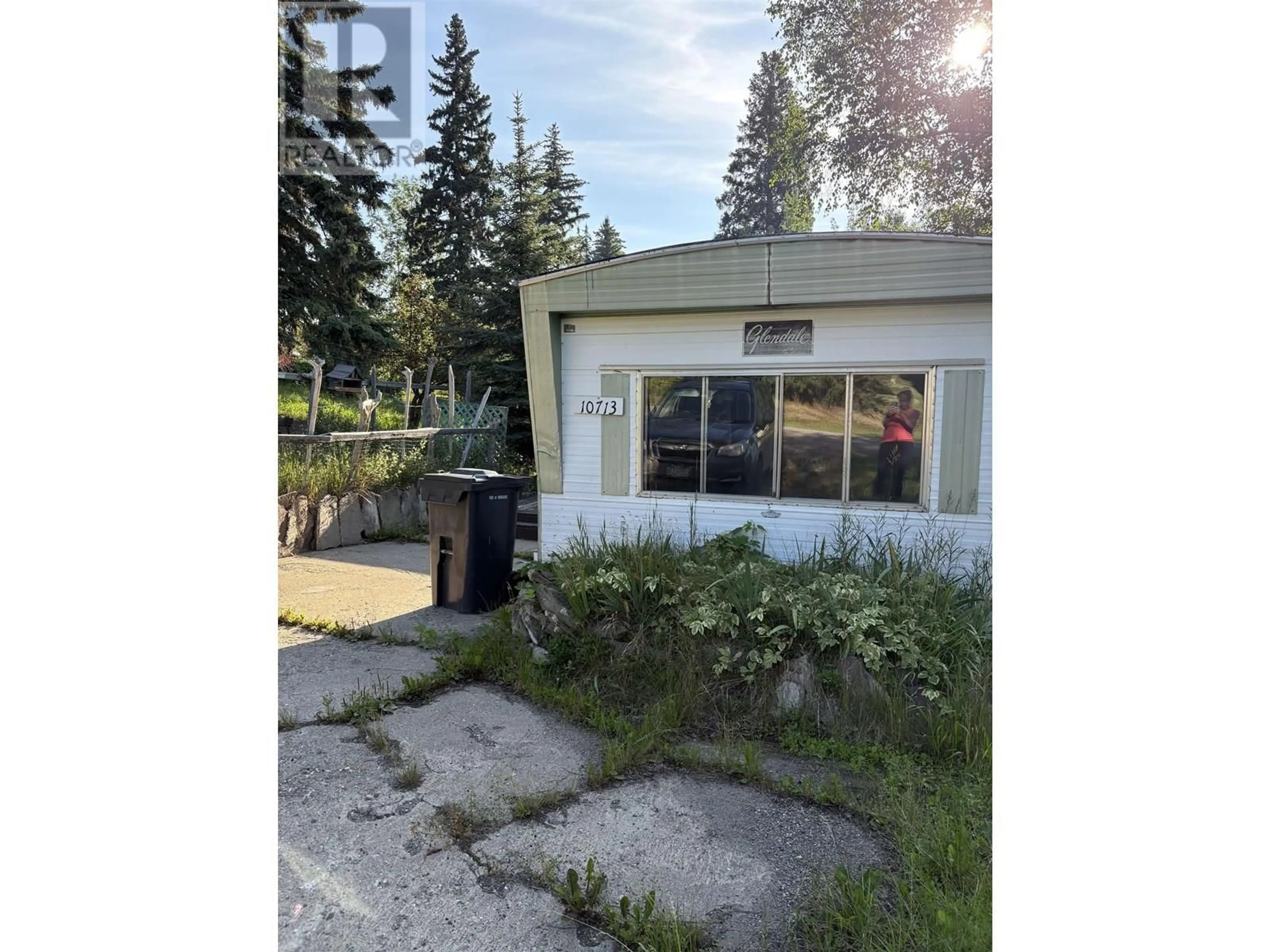 Shed for 10715 LEARMONTH STREET, Hudsons Hope British Columbia V0C1V0