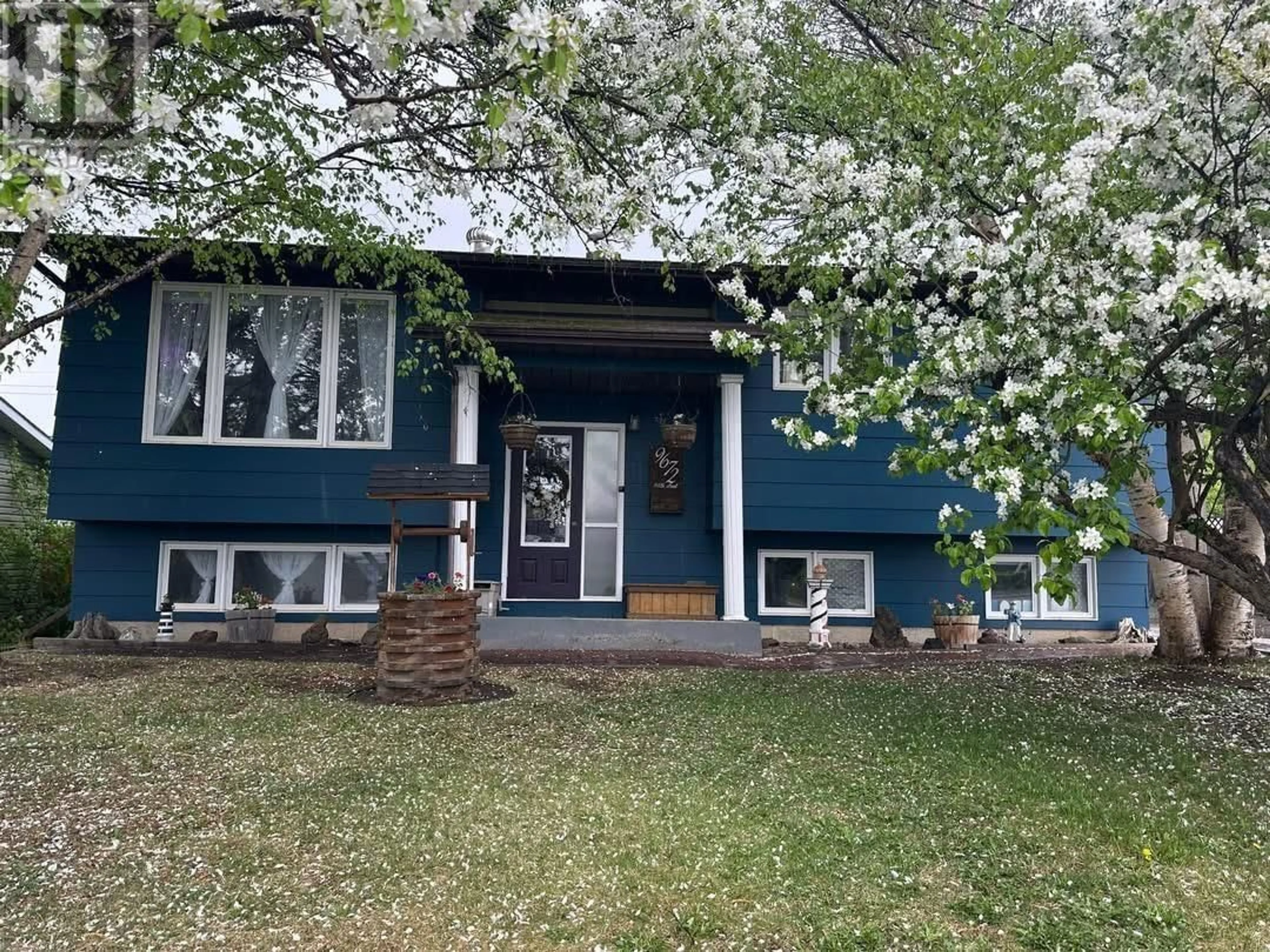 Home with vinyl exterior material, street for 9672 98 STREET, Taylor British Columbia V0C1H0