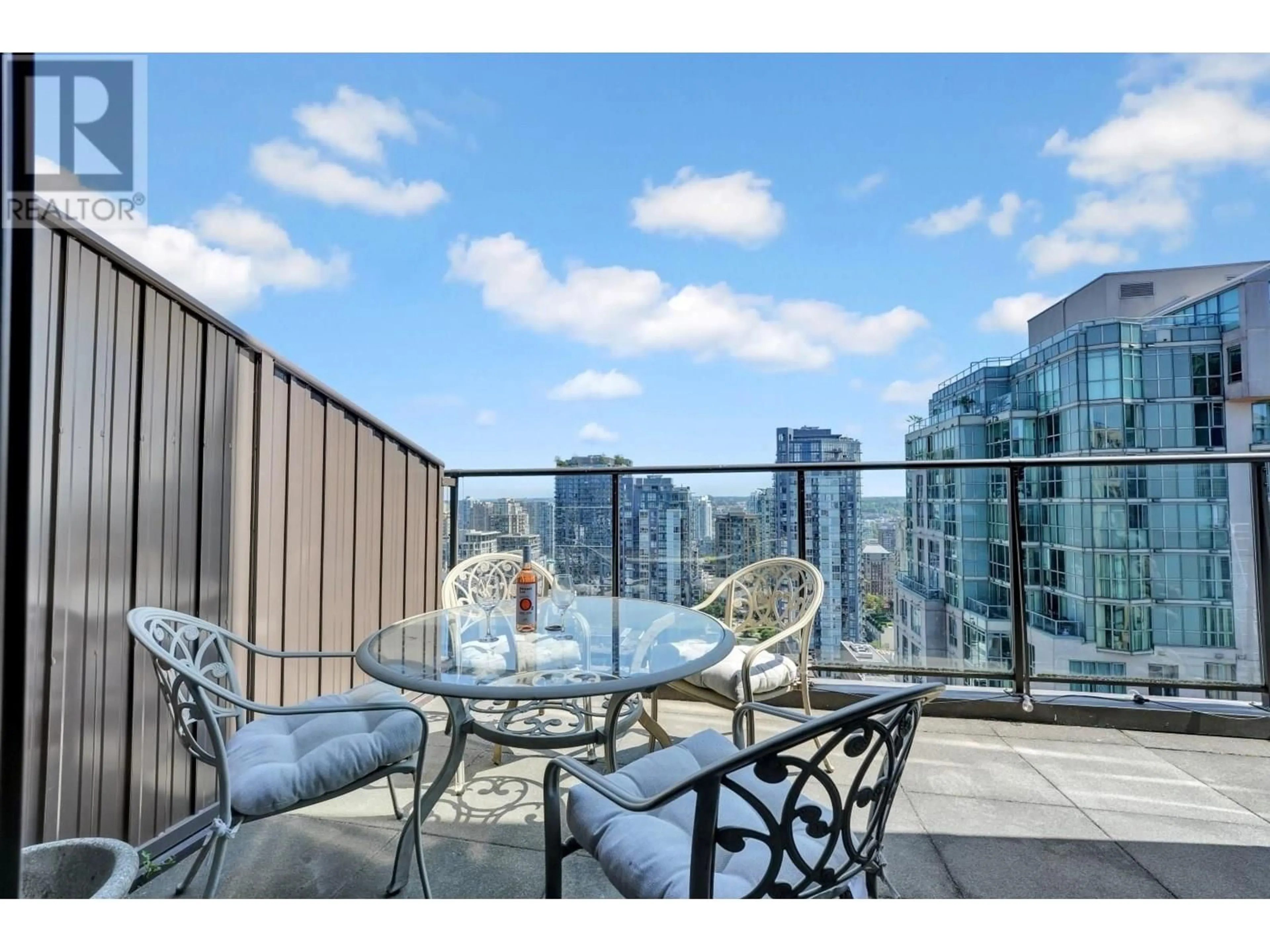Patio, water/lake/river/ocean view for 2703 - 1189 HOWE STREET, Vancouver British Columbia V6Z2X4