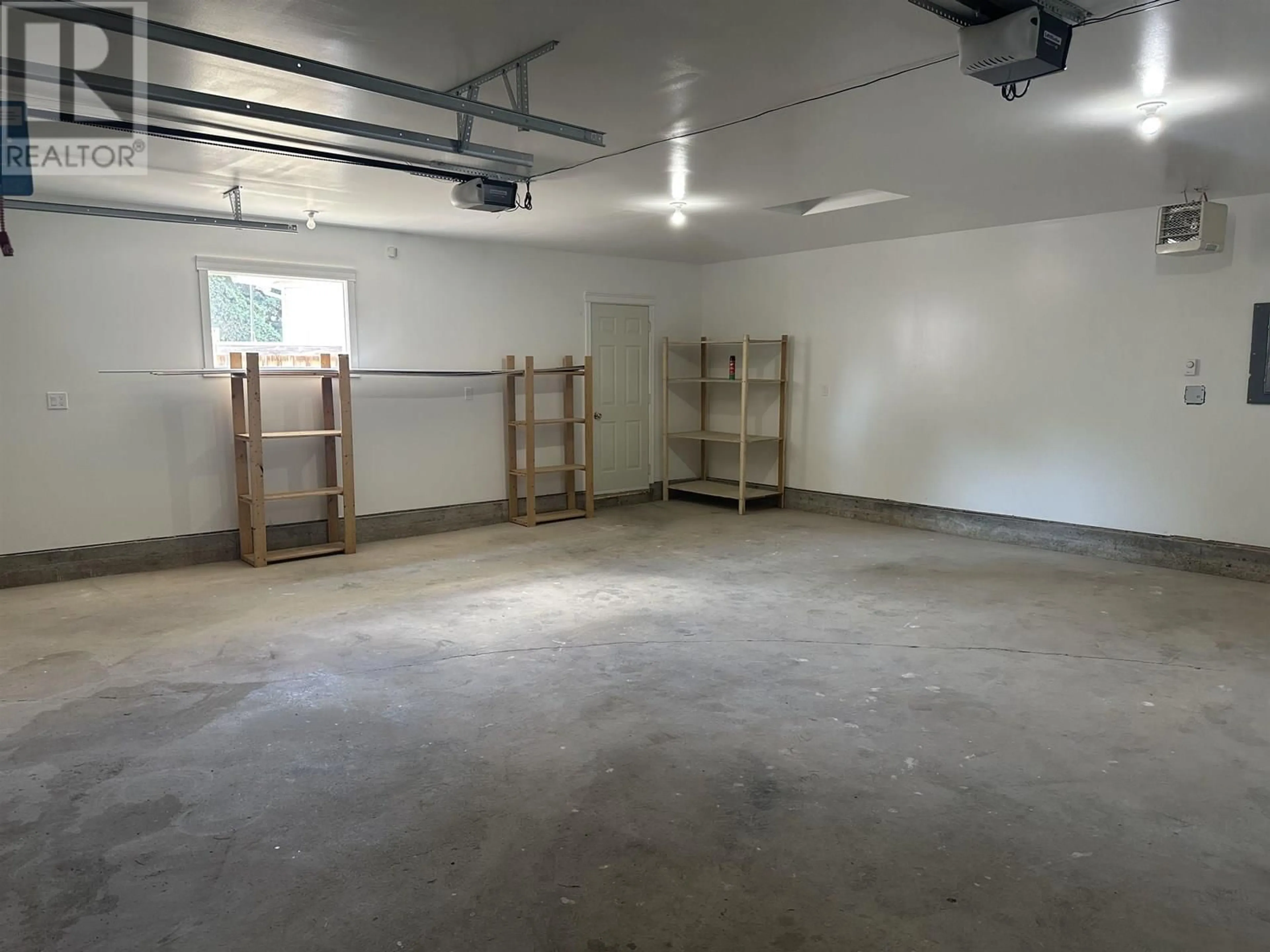Indoor garage for 75 PRINCESS CRESCENT, Fort St. John British Columbia V1J2R4
