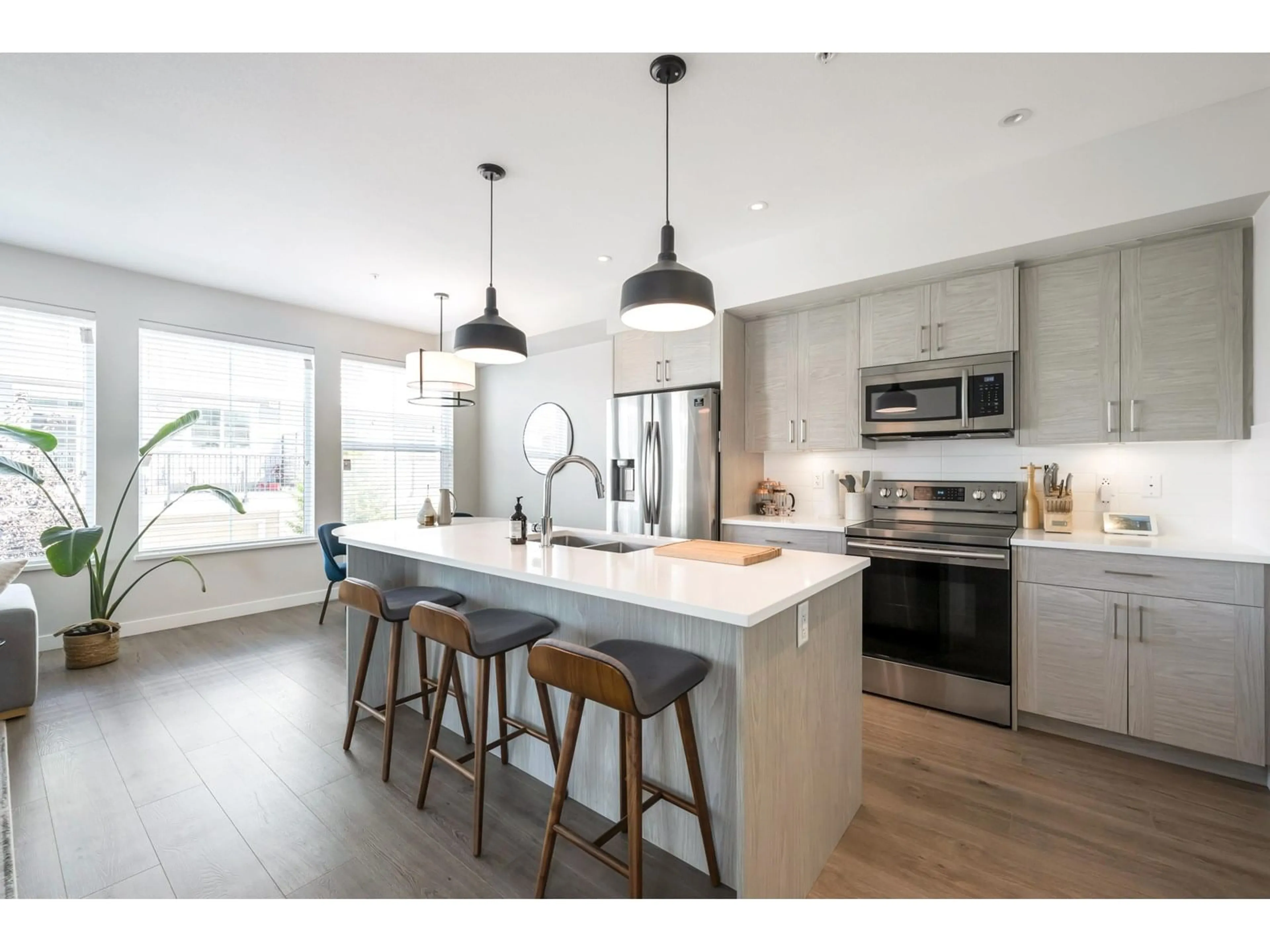 Open concept kitchen, unknown for 30 - 8371 202B, Langley British Columbia V2Y1S8