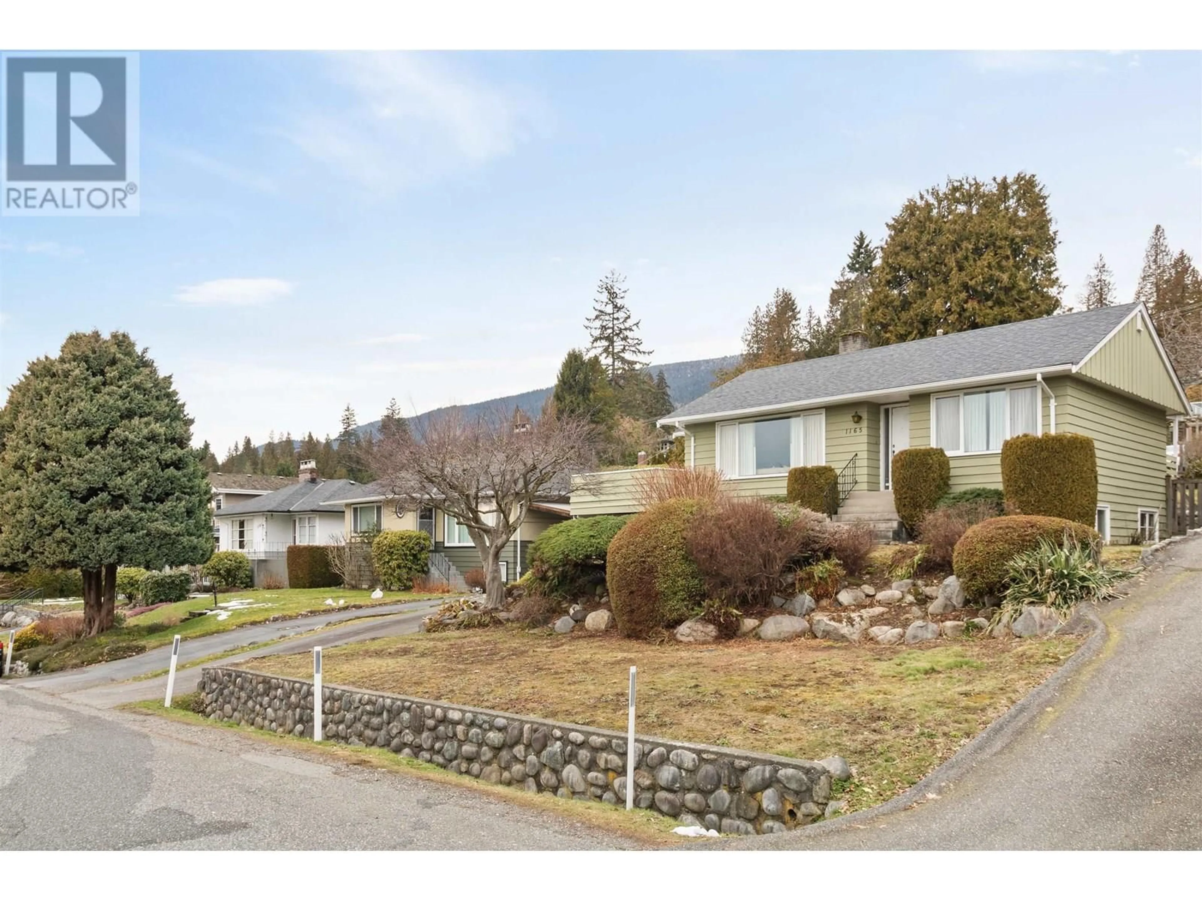 Unknown for 1165 LAWSON AVENUE, West Vancouver British Columbia V7T2E4