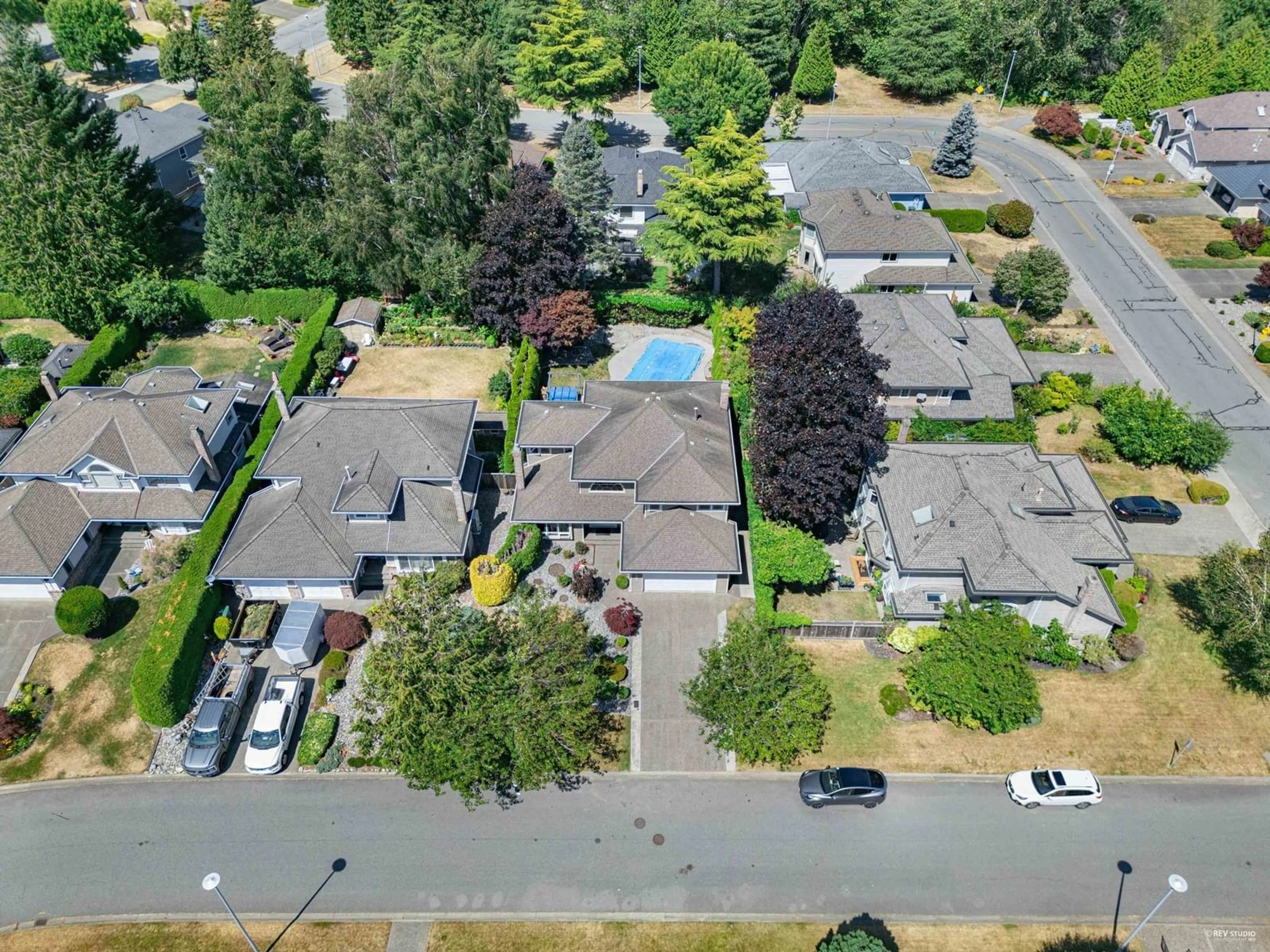 A pic from outside/outdoor area/front of a property/back of a property/a pic from drone, street for 15033 21B, Surrey British Columbia V4A8Z8