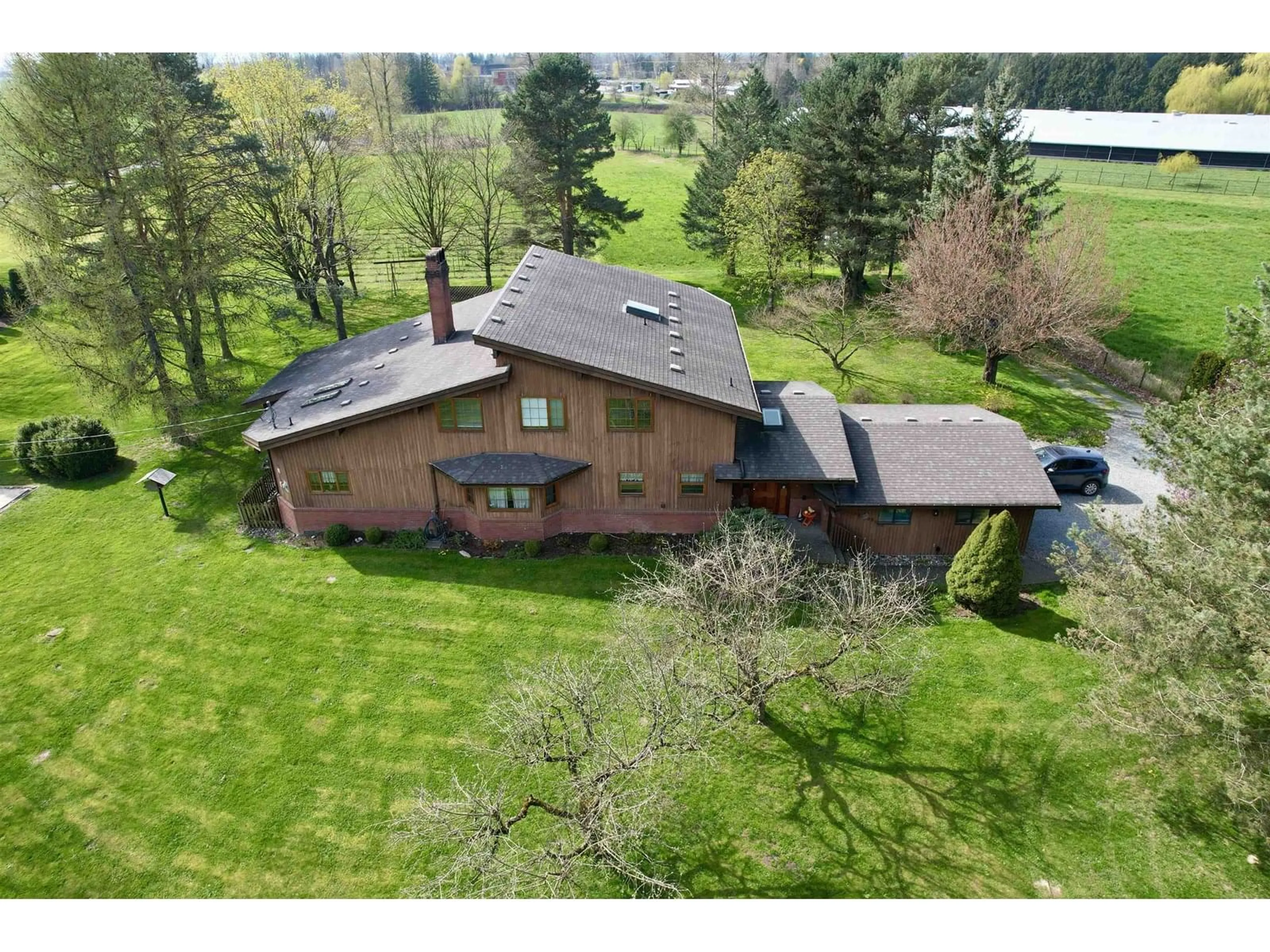 A pic from outside/outdoor area/front of a property/back of a property/a pic from drone, building for 9495 FORD ROAD, Rosedale British Columbia V0X1X2