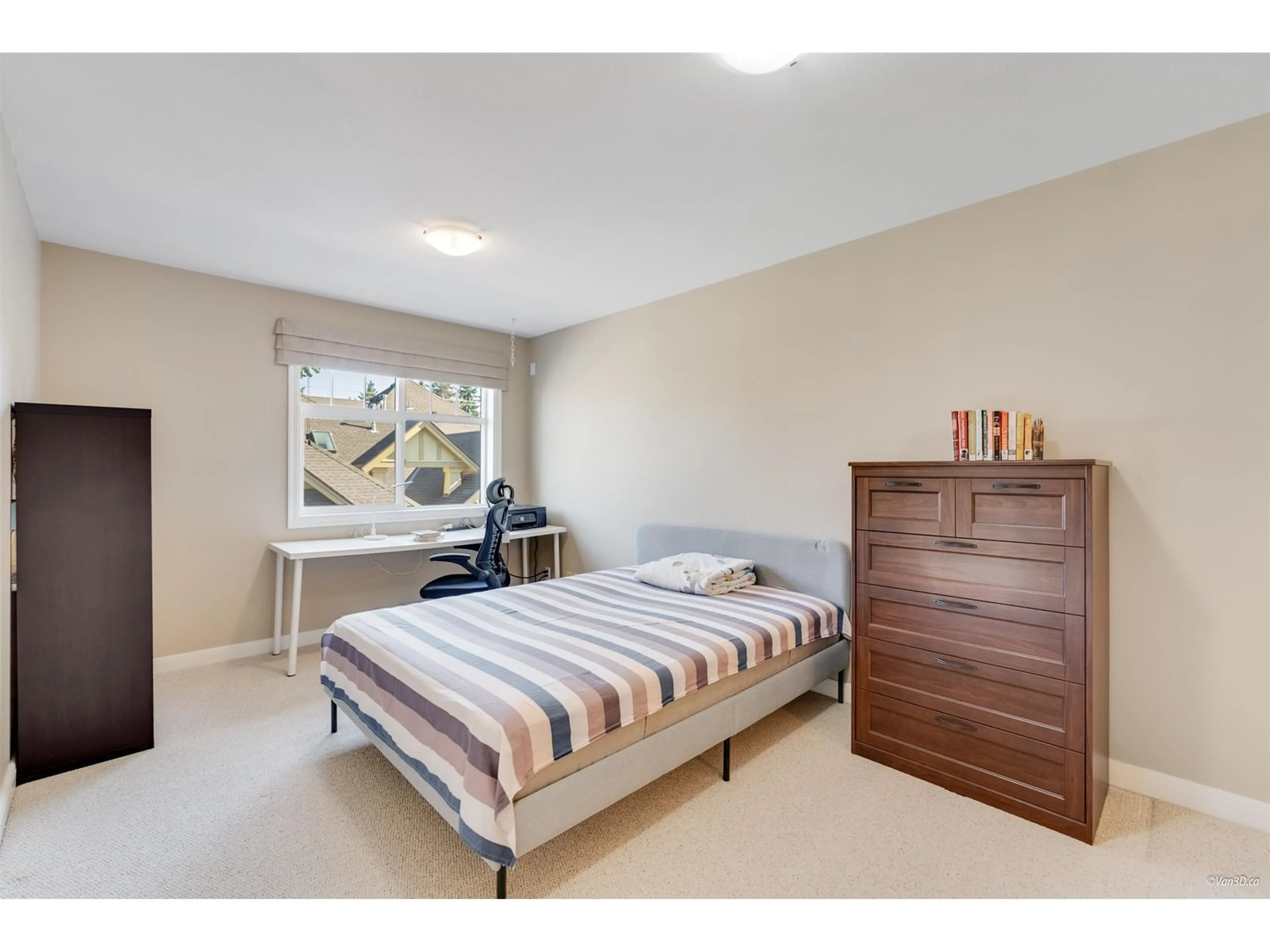 Bedroom with bed, unknown for 35 - 14968 24, Surrey British Columbia V4A9Y5