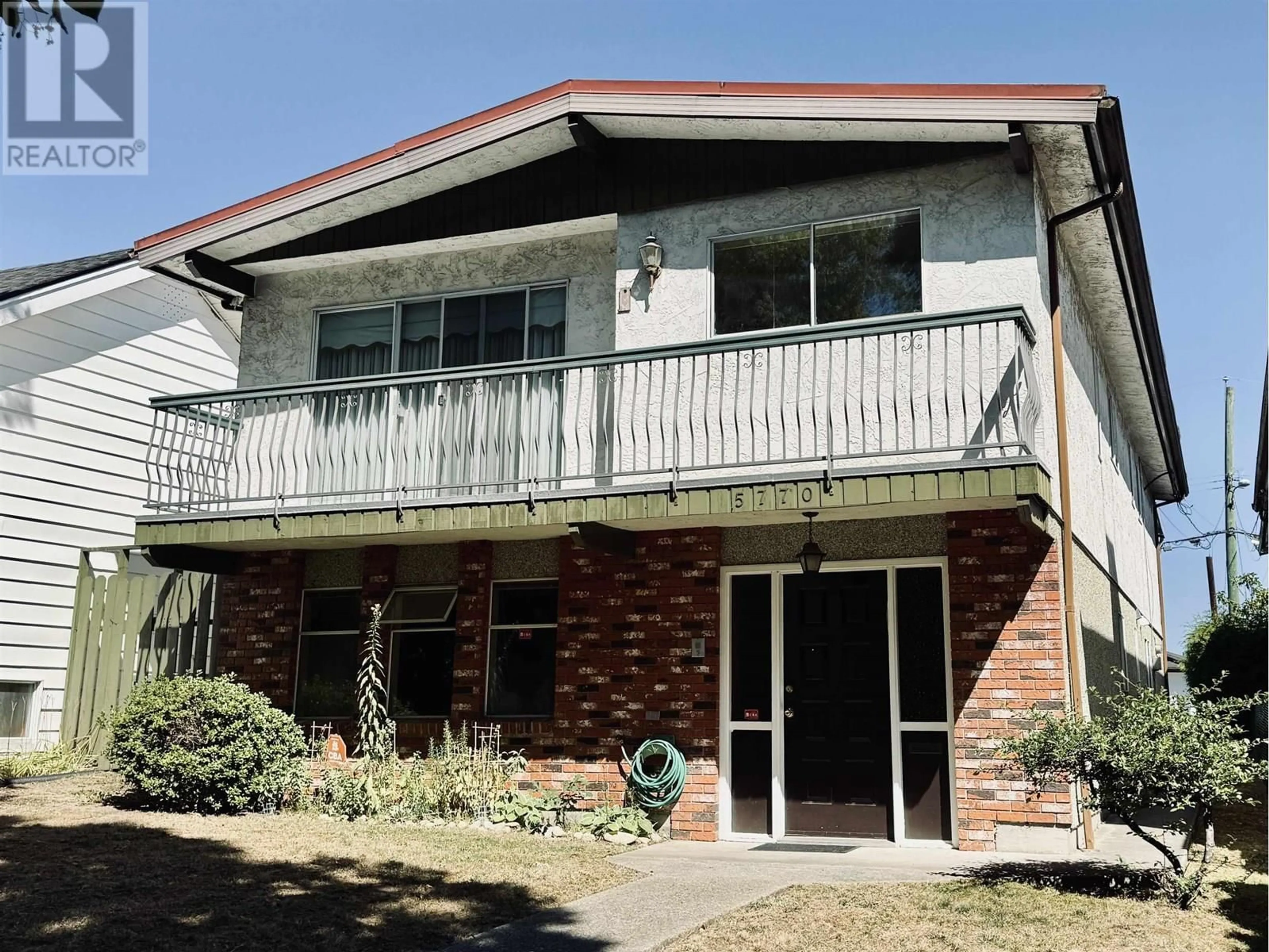 Unknown for 5770 SHERBROOKE STREET, Vancouver British Columbia V5W3M9