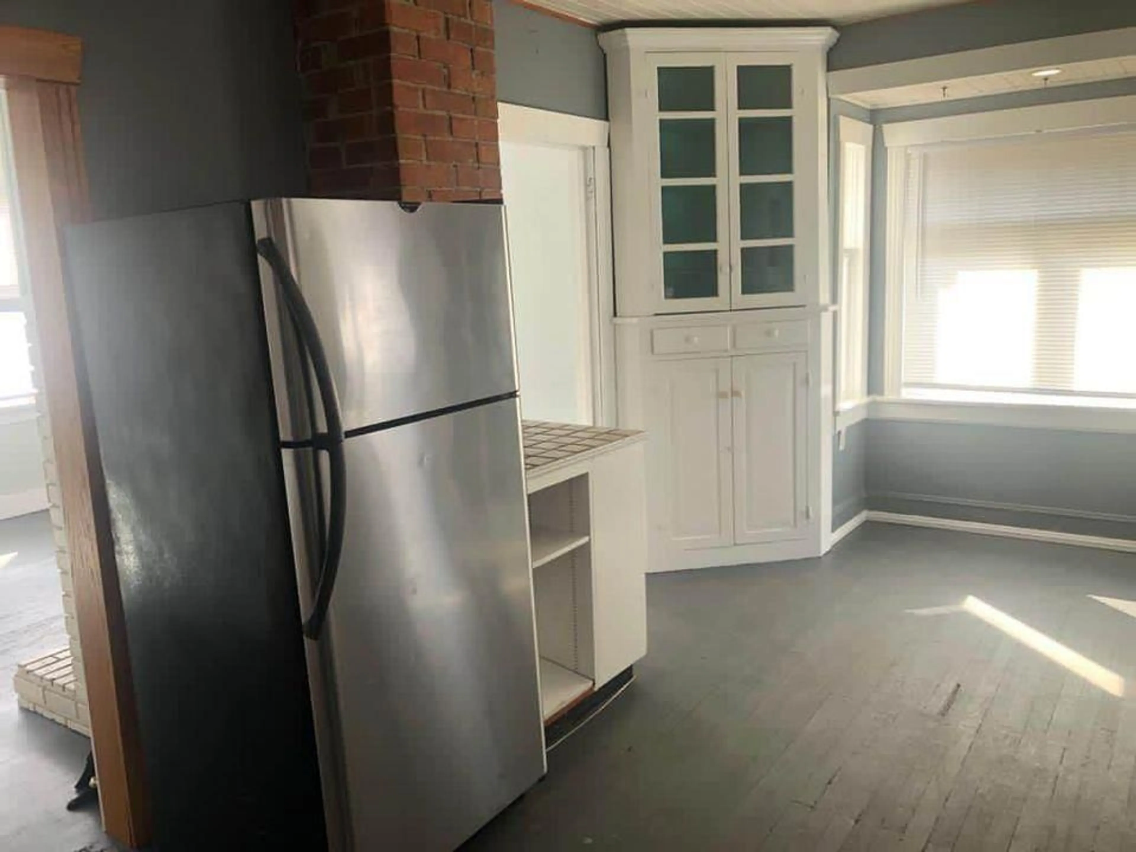 Standard kitchen, unknown for 9225 CHARLES STREET, Chilliwack British Columbia V2P5K8