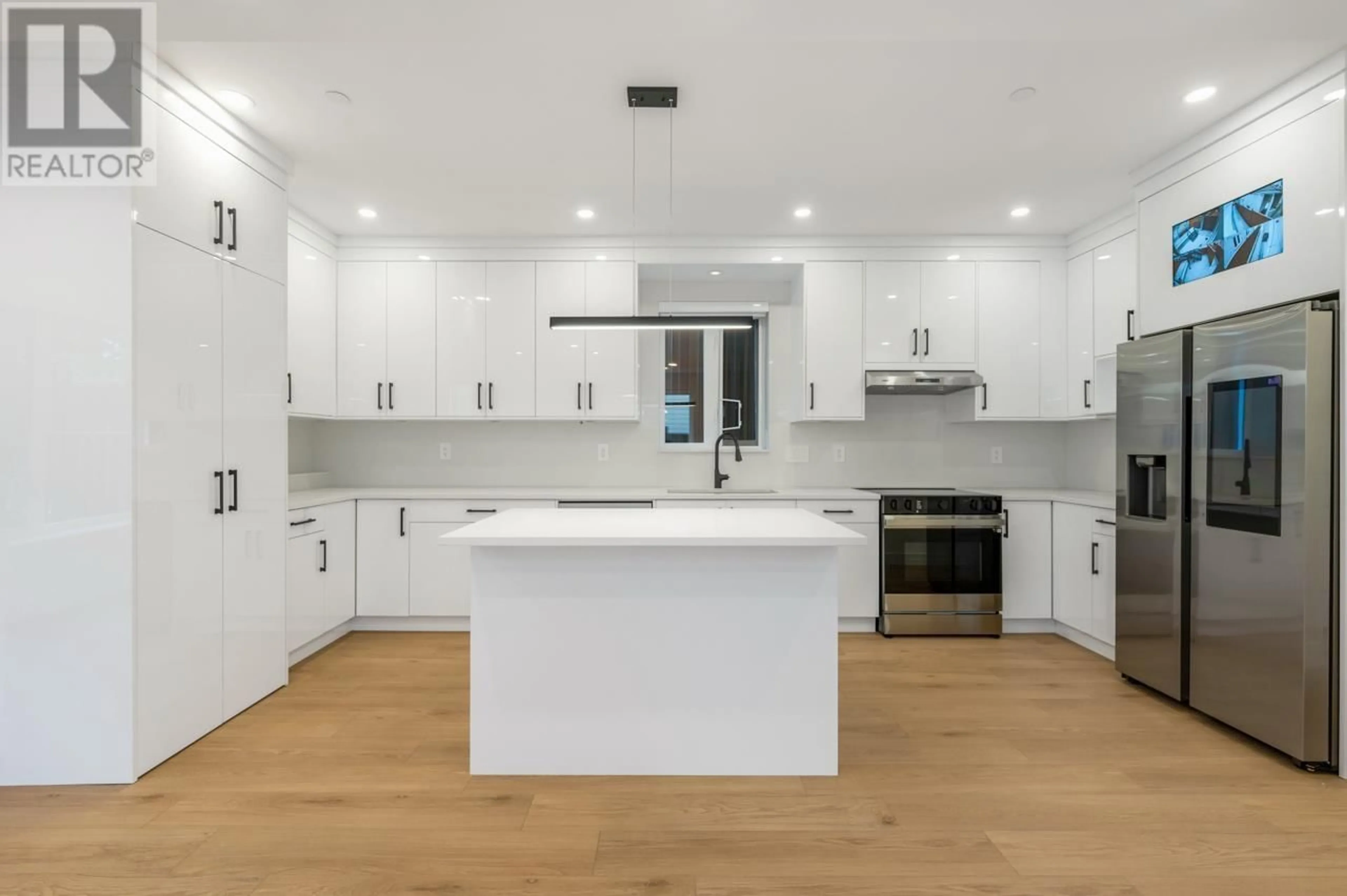 Open concept kitchen, unknown for 2 - 3090 VANNESS AVENUE, Vancouver British Columbia V5R5A1