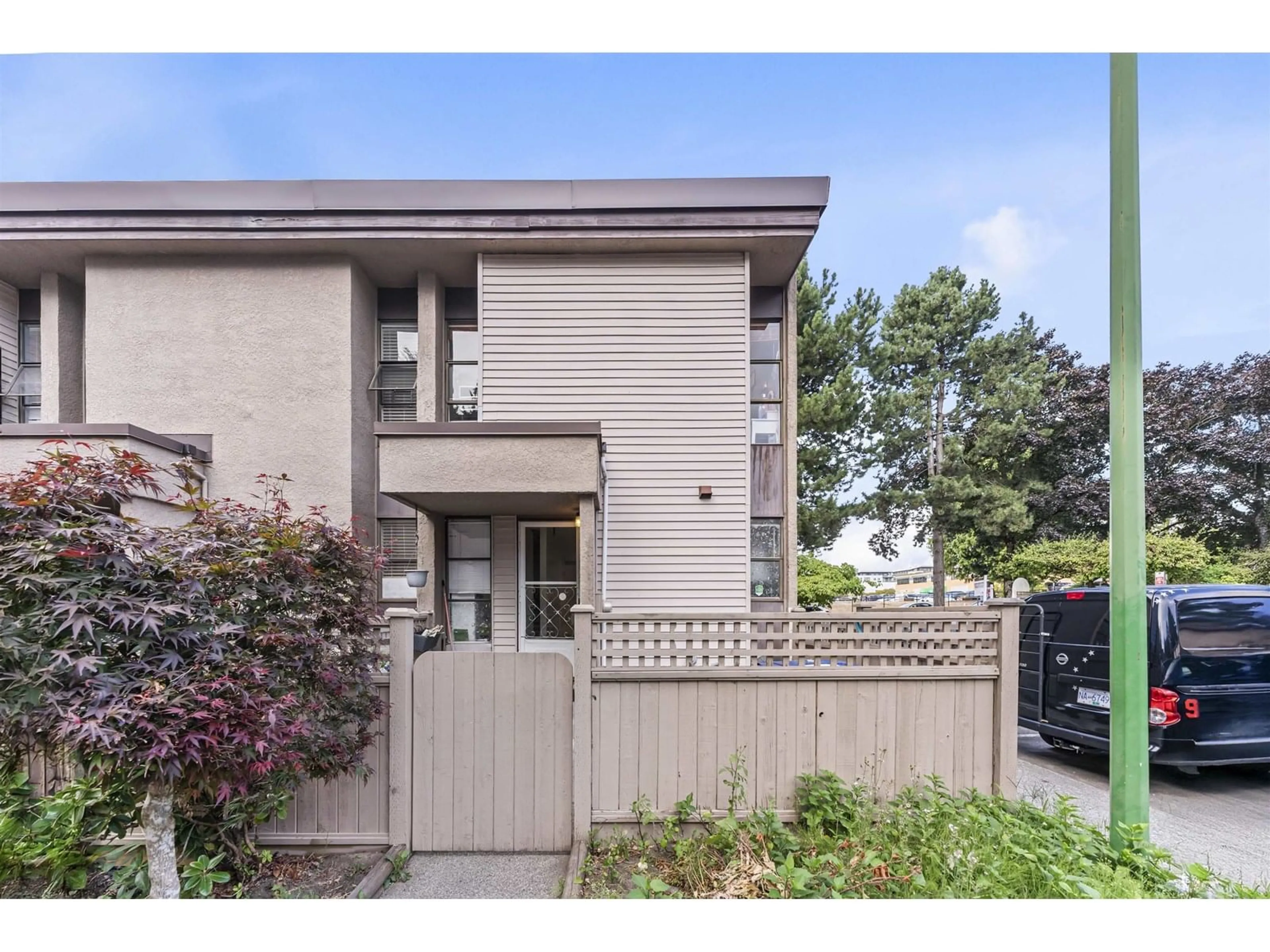 Unknown for 76 - 13756 CENTRAL, Surrey British Columbia V3T1R9