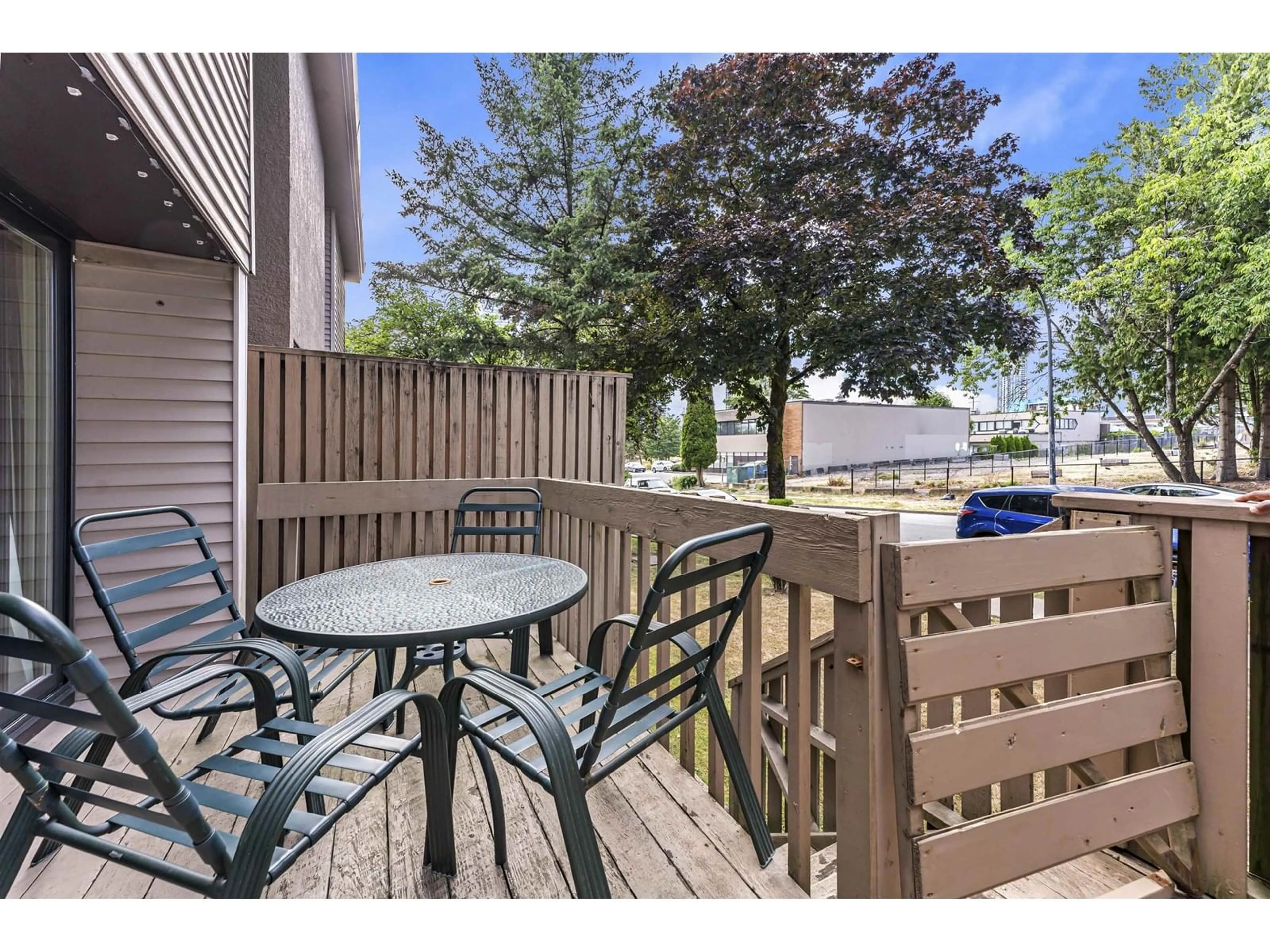 Patio, unknown for 76 - 13756 CENTRAL, Surrey British Columbia V3T1R9