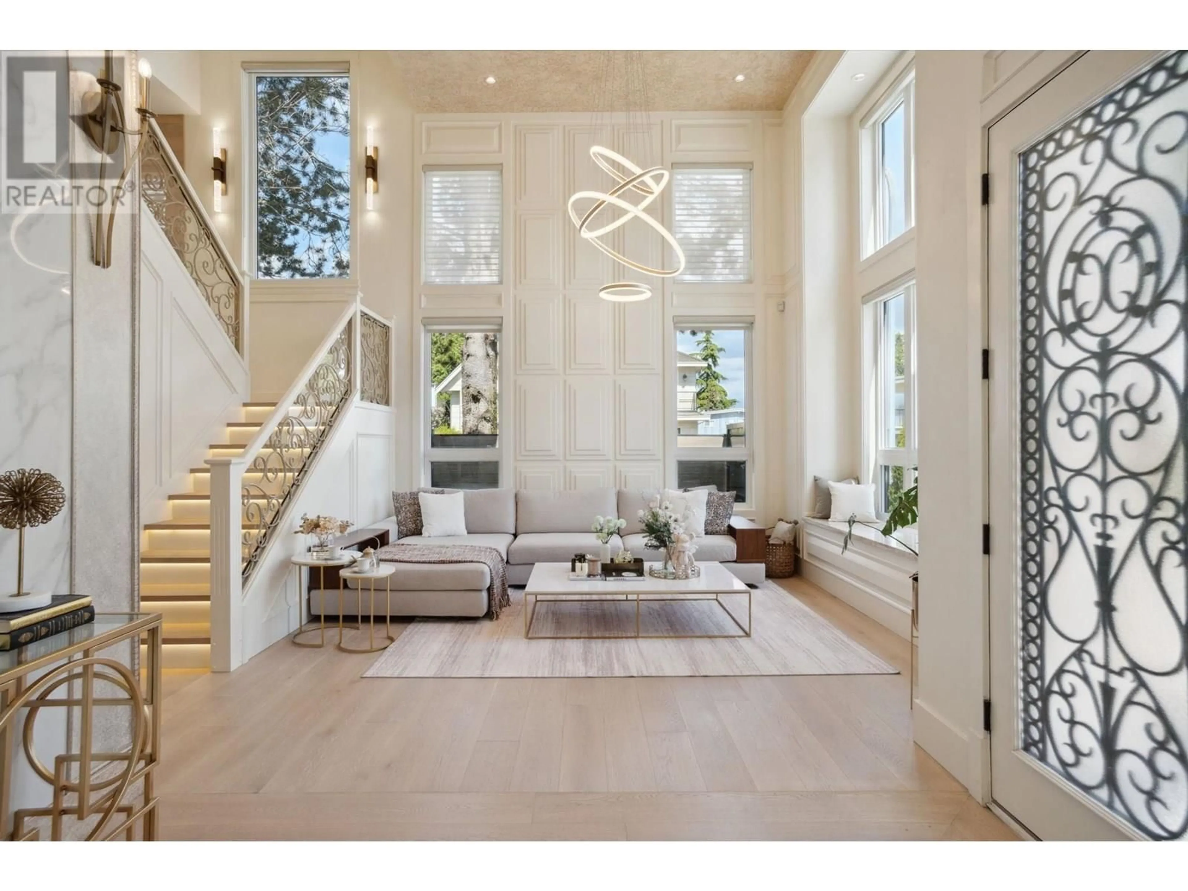 Indoor entryway for 6311 COLTSFOOT DRIVE, Richmond British Columbia V7C2J5