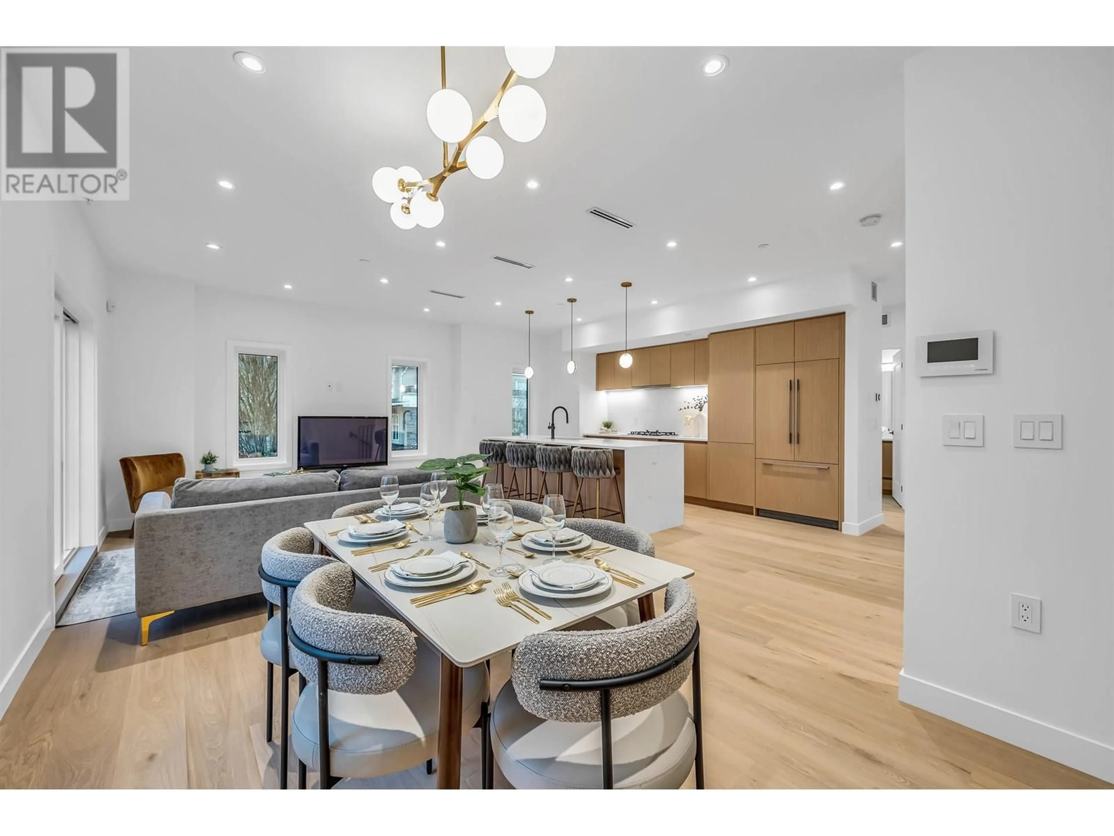 Open concept kitchen, unknown for 1016 52ND AVENUE, Vancouver British Columbia V6P1H5