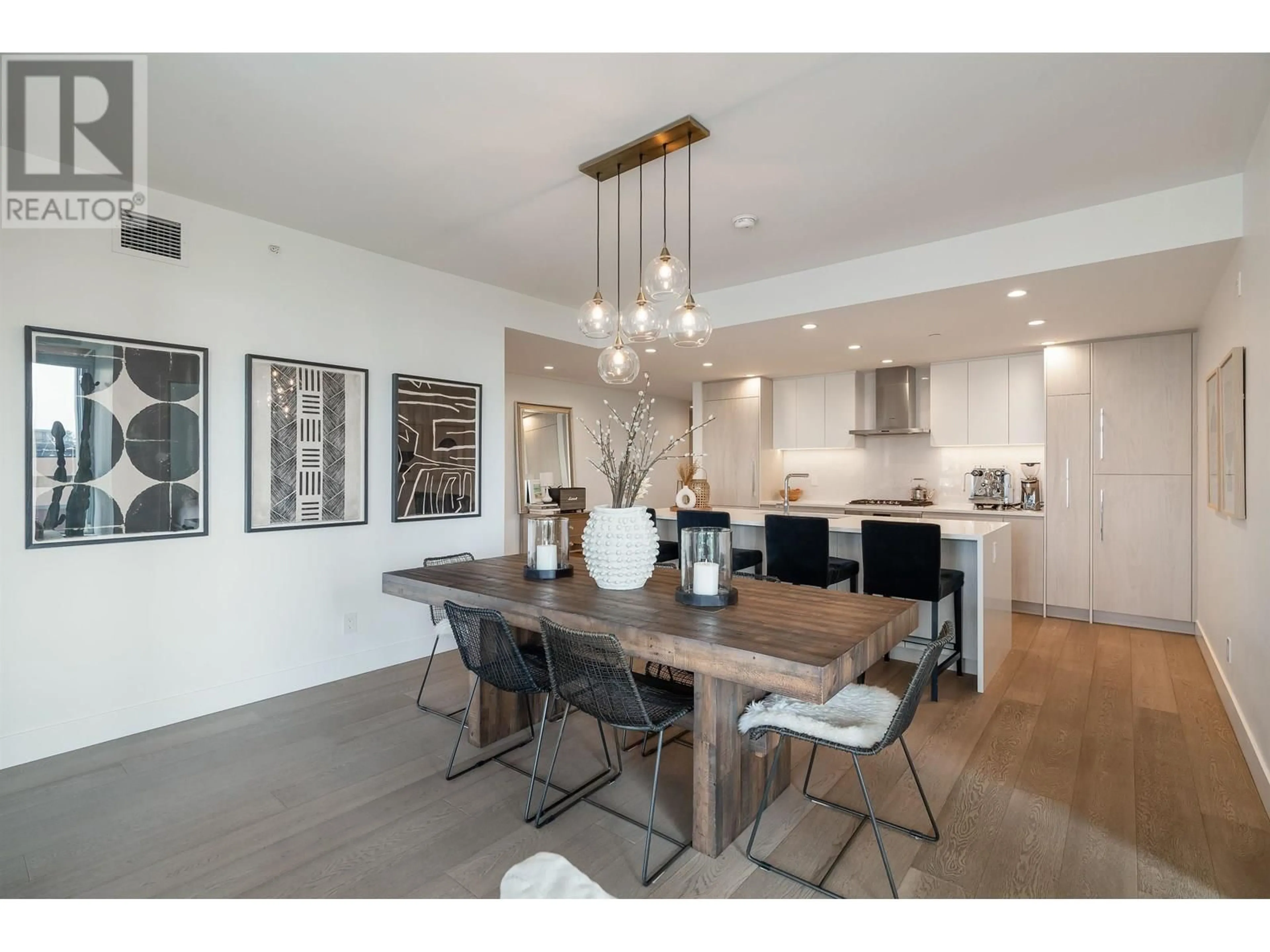 Open concept kitchen, unknown for 504 - 177 3RD STREET, North Vancouver British Columbia V7M0G5