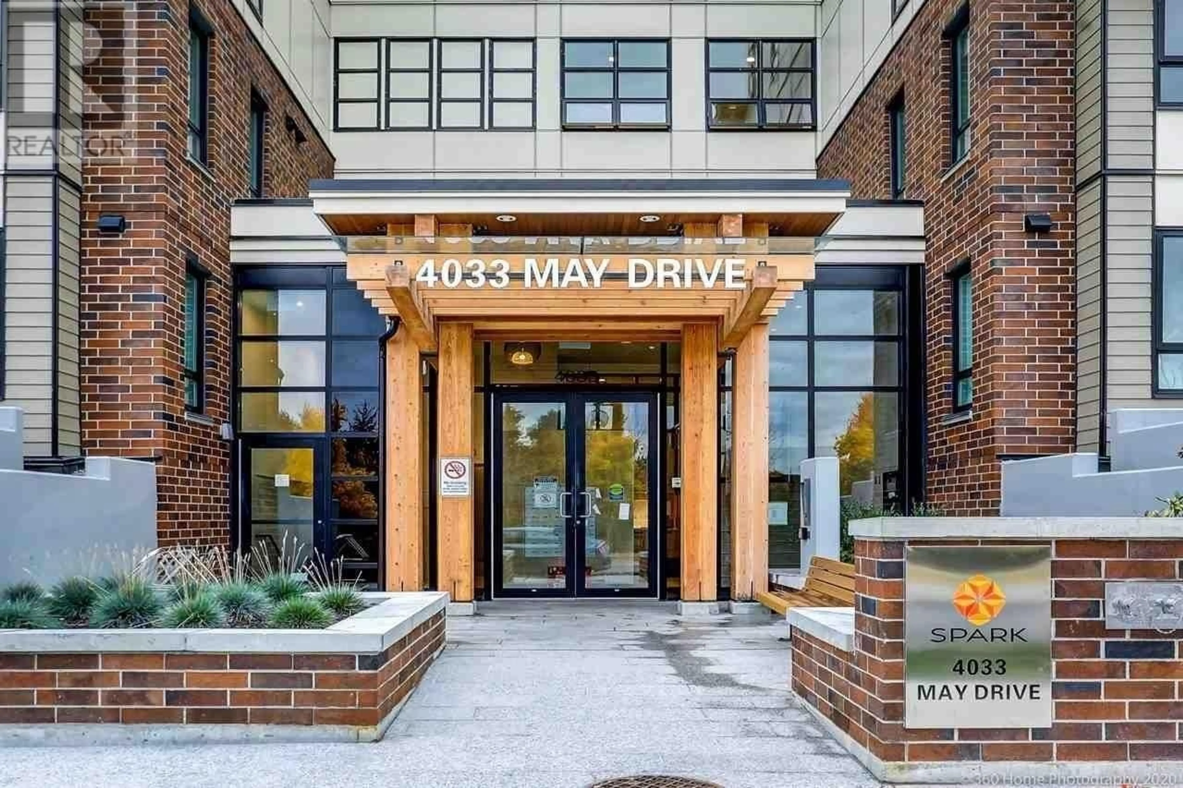 Indoor entryway for 321 - 4033 MAY DRIVE, Richmond British Columbia V6X0T3