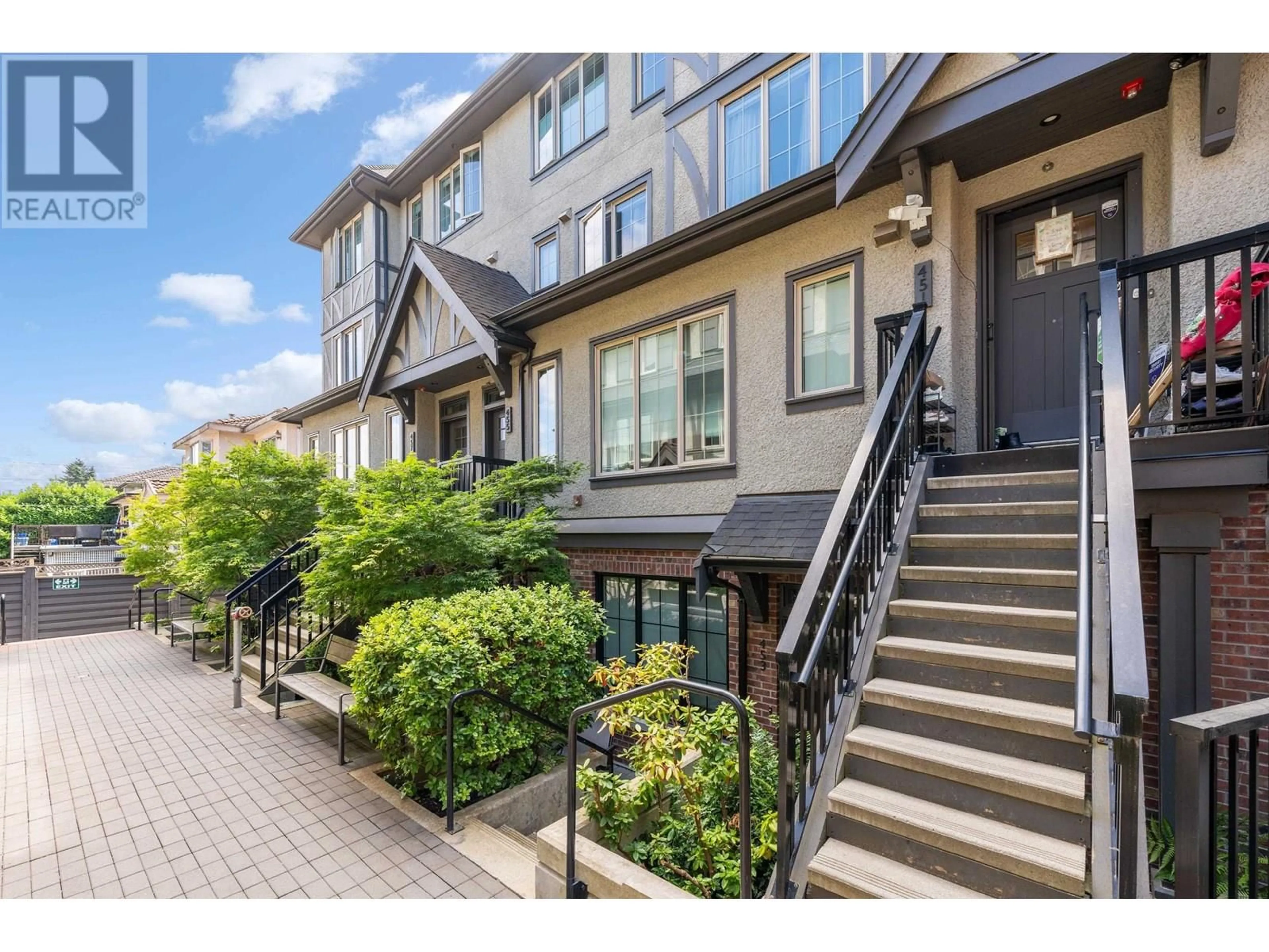 Unknown for 451 63RD AVENUE, Vancouver British Columbia V5X0J1