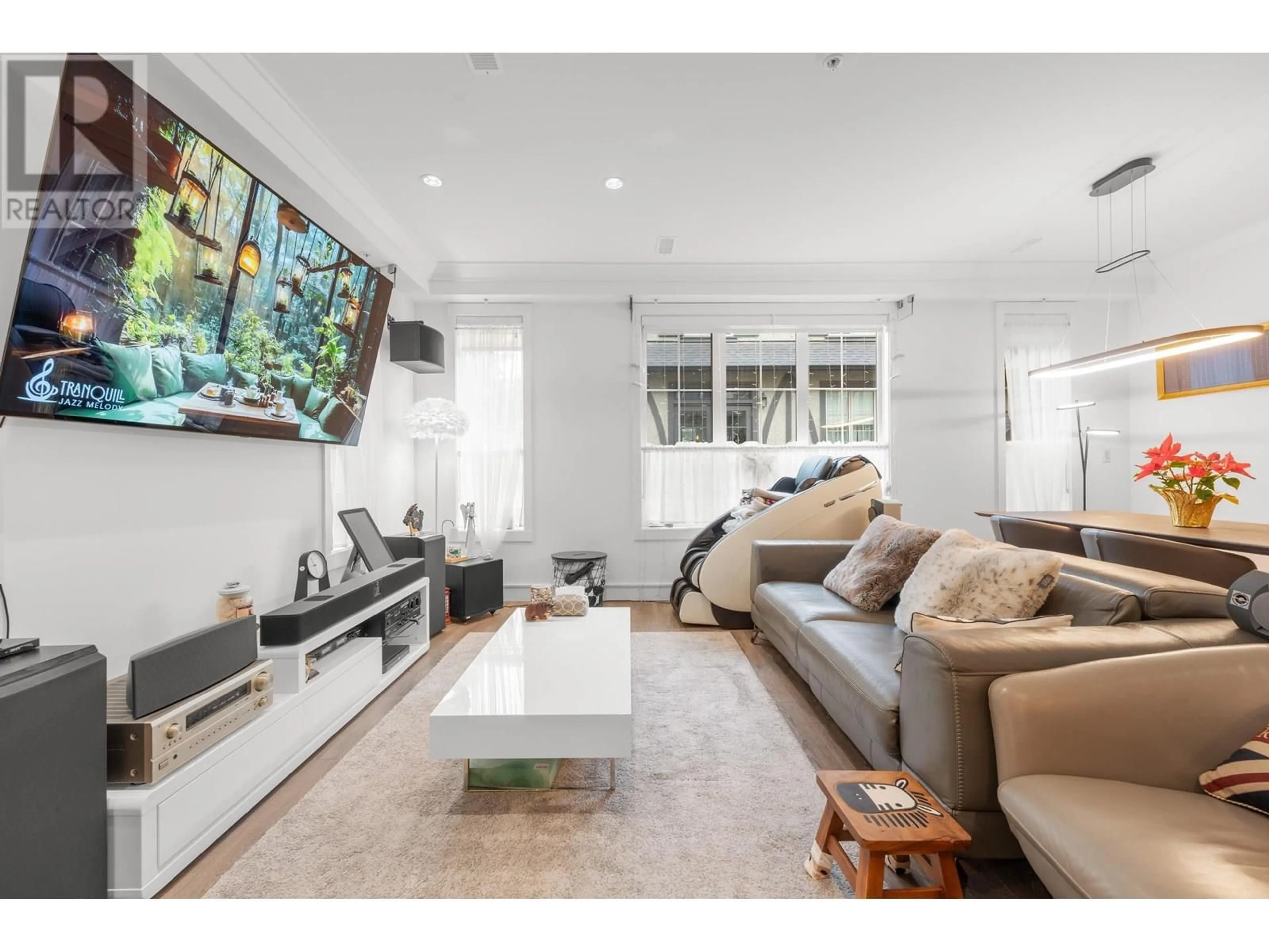 Home theater for 451 63RD AVENUE, Vancouver British Columbia V5X0J1