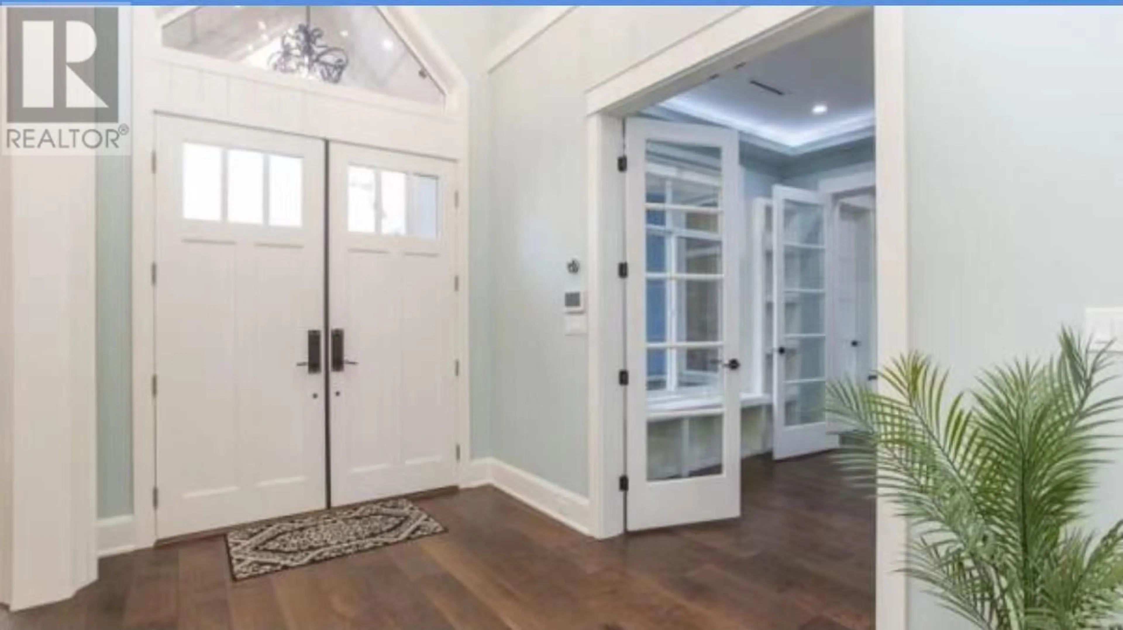 Indoor entryway for 10395 WHISTLER PLACE, Richmond British Columbia V7E4C6