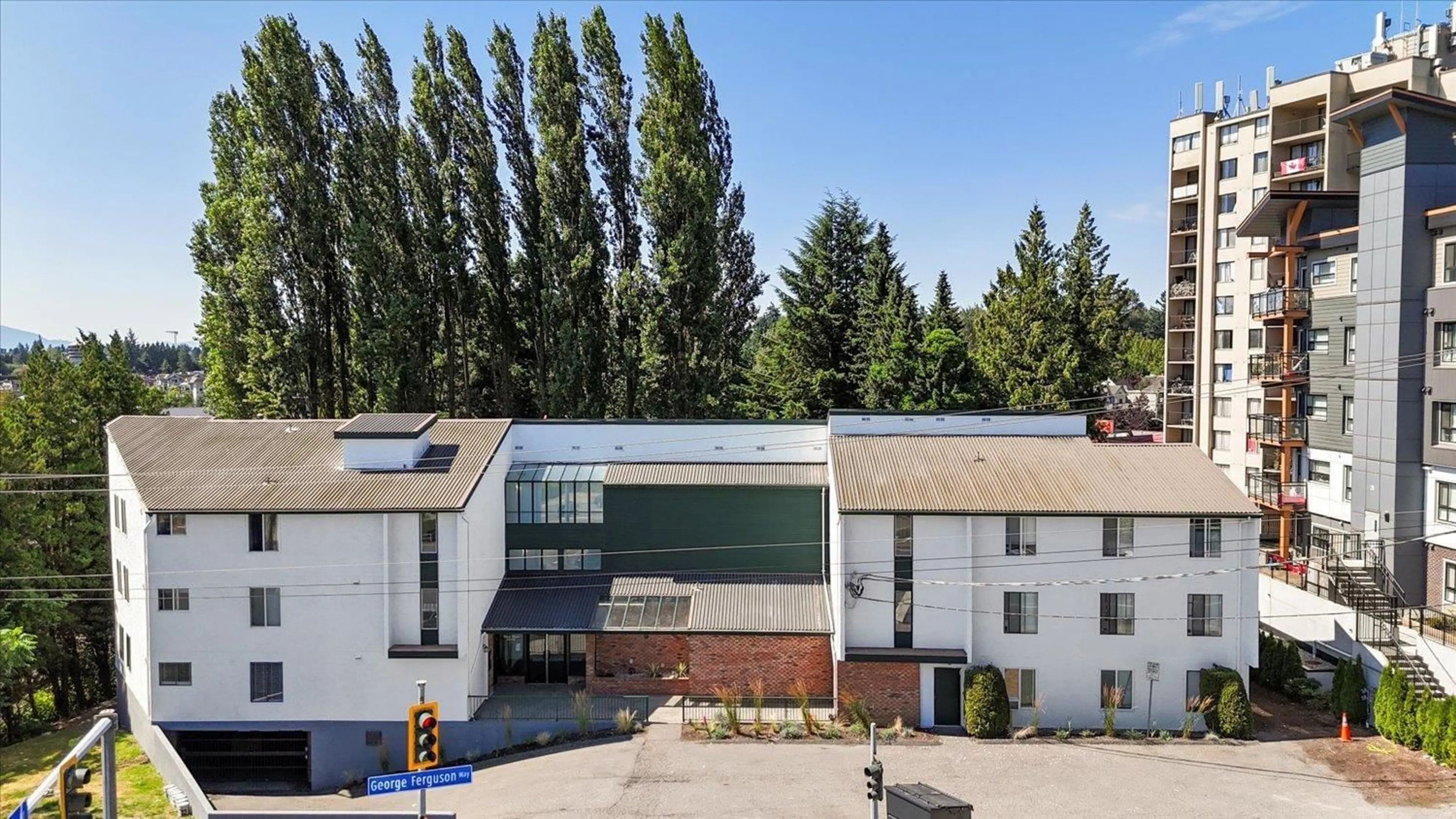 A pic from outside/outdoor area/front of a property/back of a property/a pic from drone, building for 301 - 33598 GEORGE FERGUSON, Abbotsford British Columbia V2S2L8