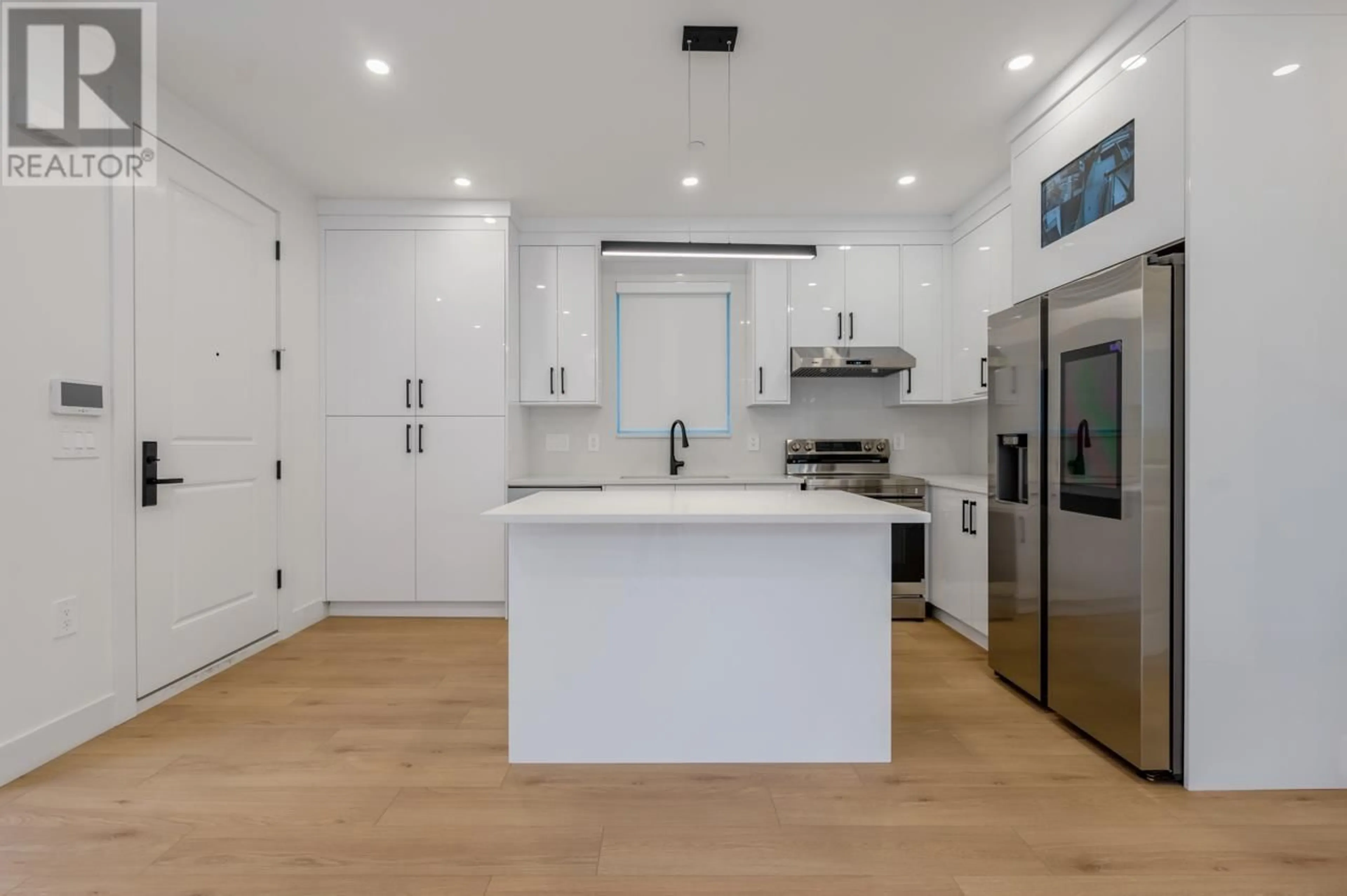 Open concept kitchen, unknown for 1 - 3090 VANNESS AVENUE, Vancouver British Columbia V5R5A1