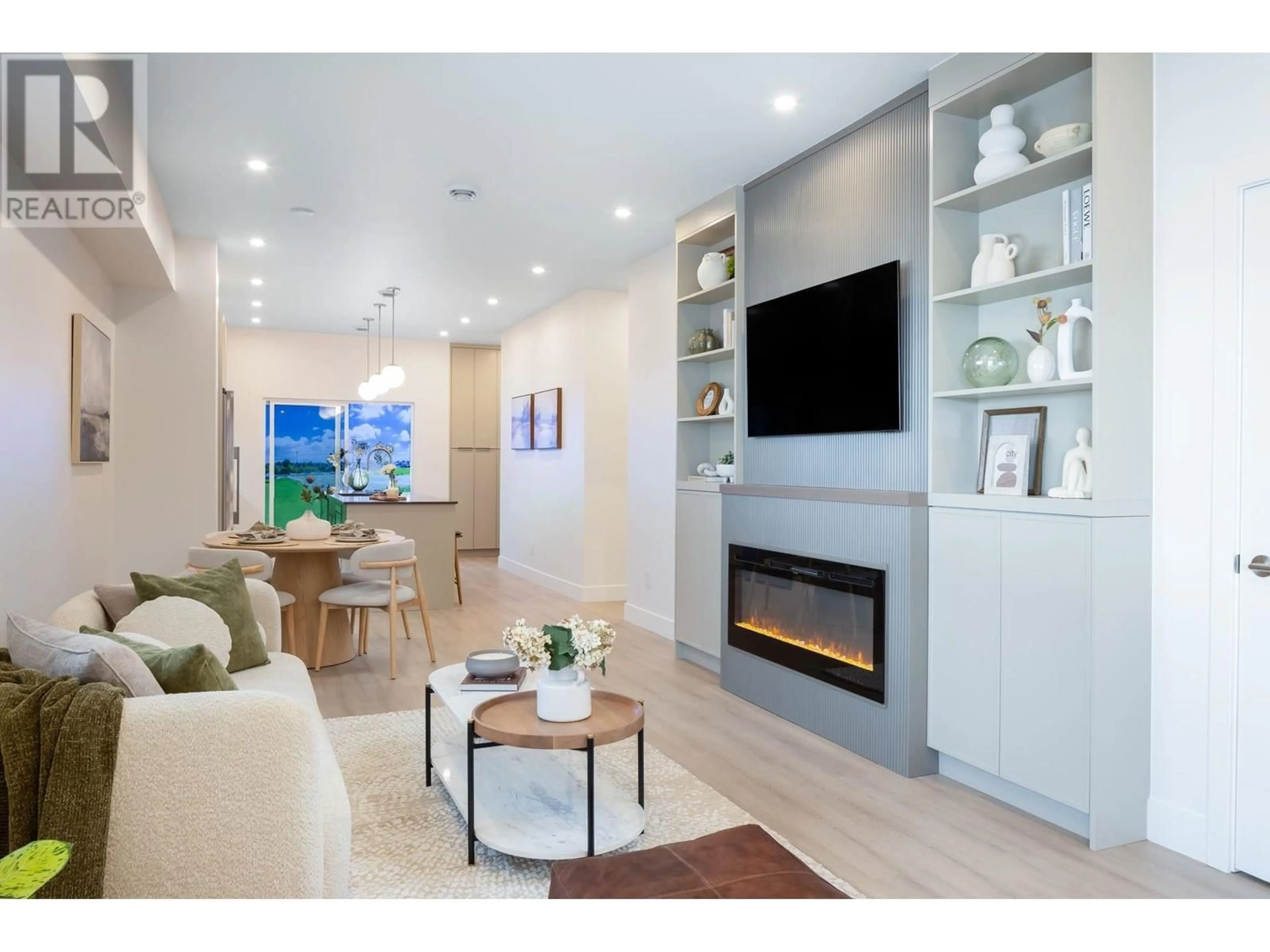 Living room with furniture, unknown for 55 - 4732 60B STREET, Delta British Columbia V4K3L1