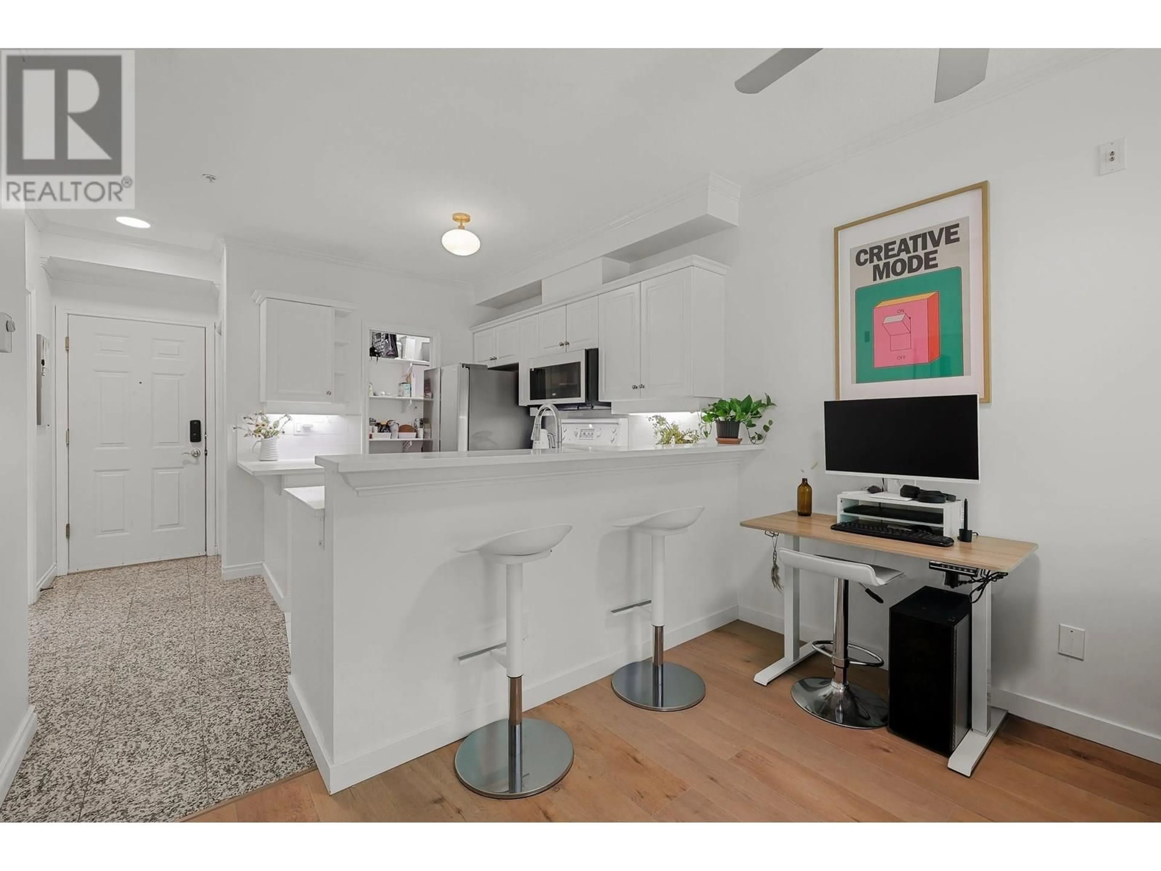 Open concept kitchen, unknown for 325 - 1185 PACIFIC STREET, Coquitlam British Columbia V3B7Z2