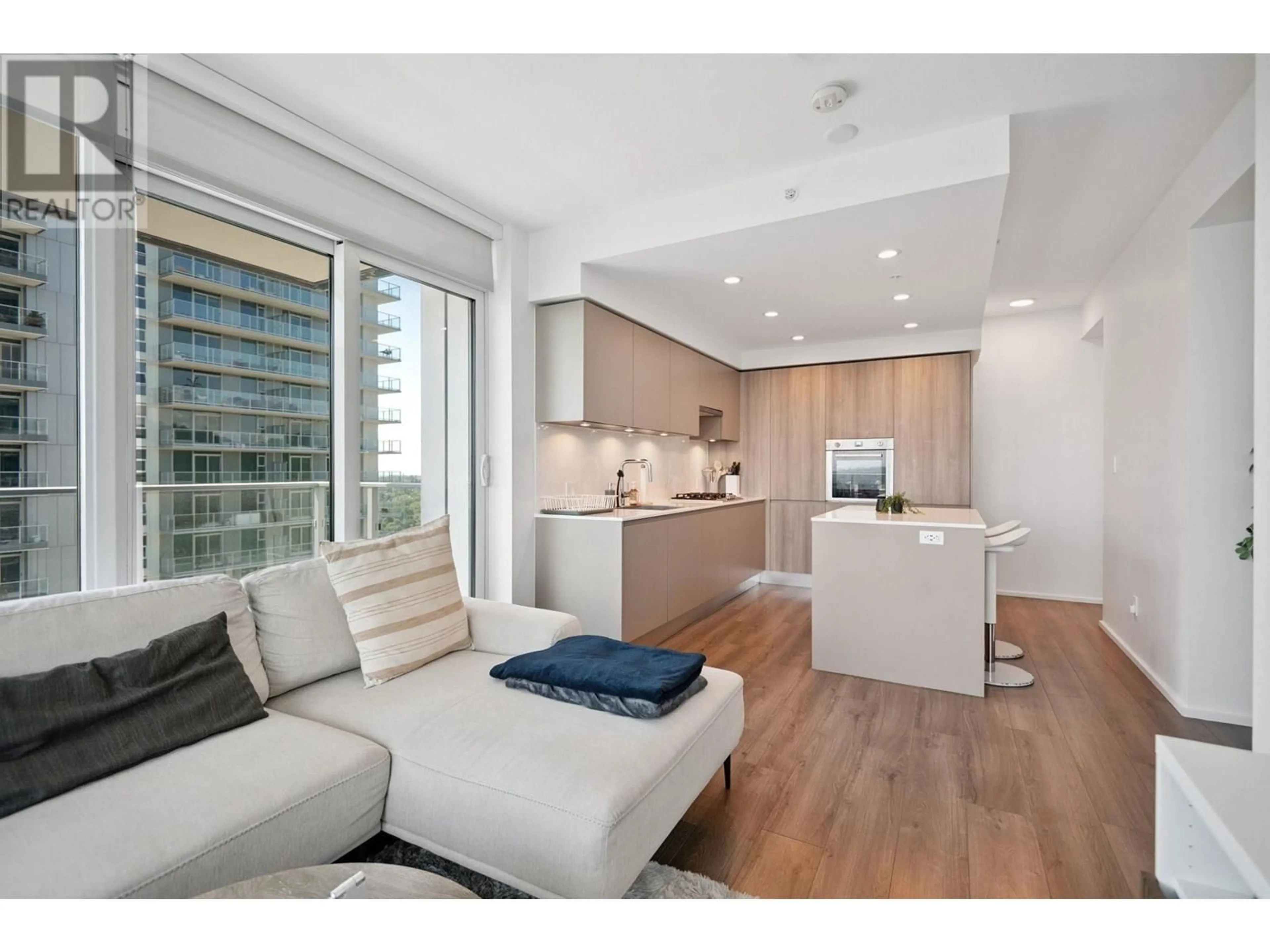 Open concept kitchen, wood/laminate floor for 3505 - 3809 EVERGREEN PLACE, Burnaby British Columbia V3J0M1