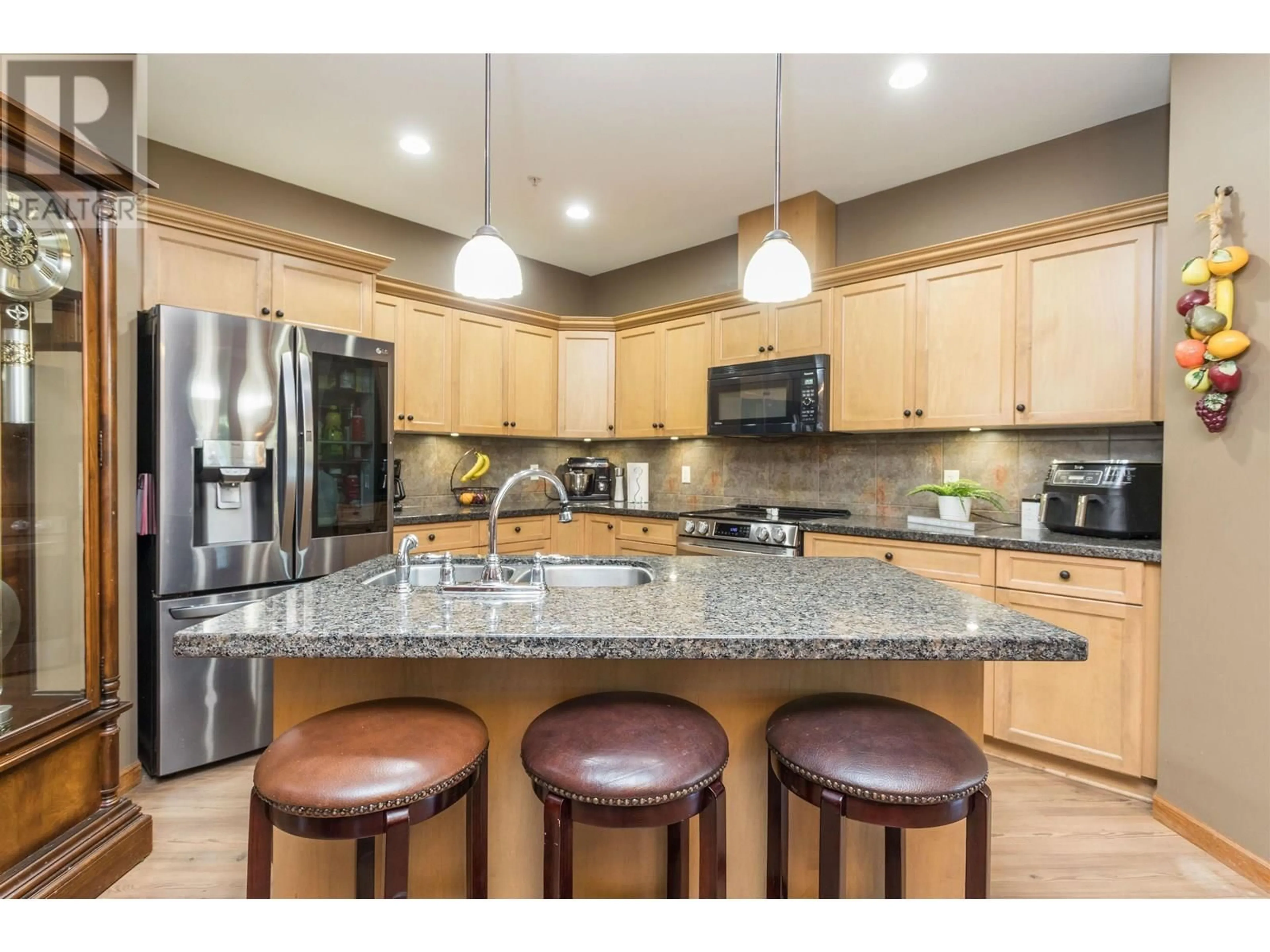 Open concept kitchen, unknown for 28 - 24185 106B AVENUE, Maple Ridge British Columbia V2W0C4