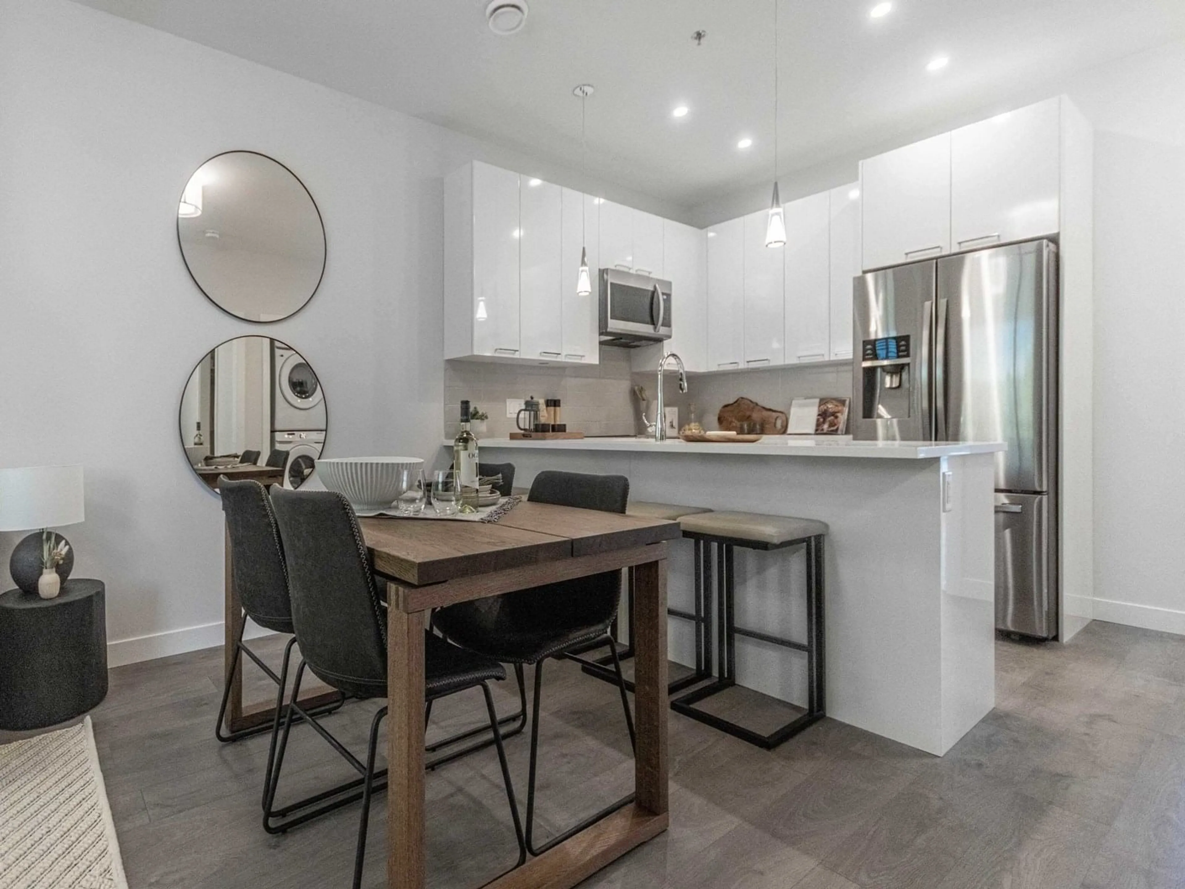 Open concept kitchen, unknown for 115 - 33886 PINE, Abbotsford British Columbia V2S0N9