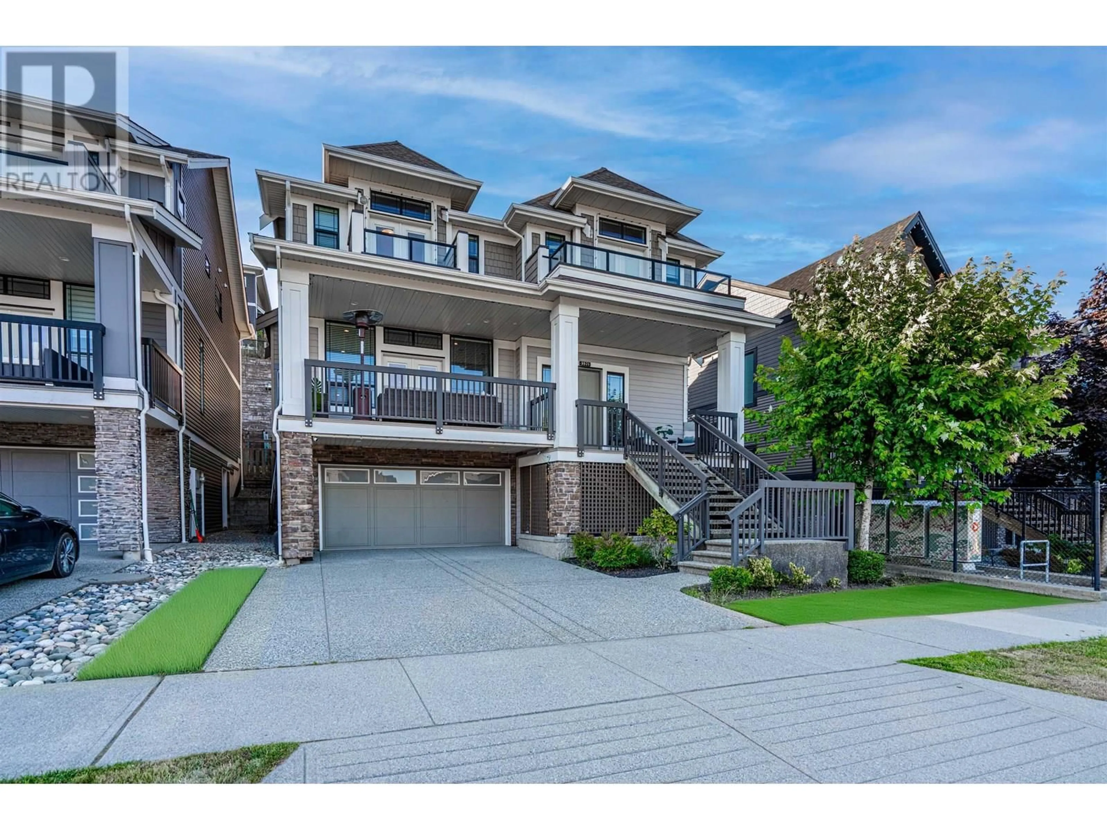 Unknown for 3571 SHEFFIELD AVENUE, Coquitlam British Columbia V3E0M4