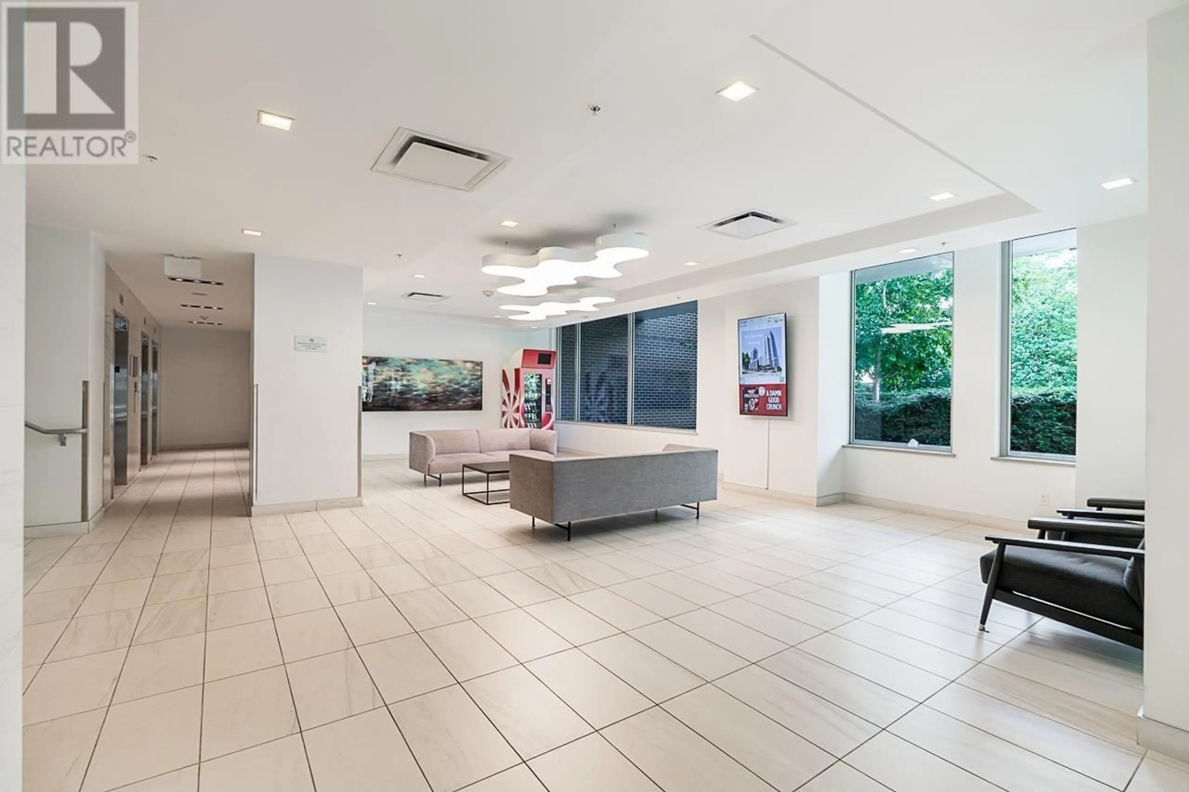 Lobby for 2902 - 5665 BOUNDARY ROAD, Vancouver British Columbia V5R0E4